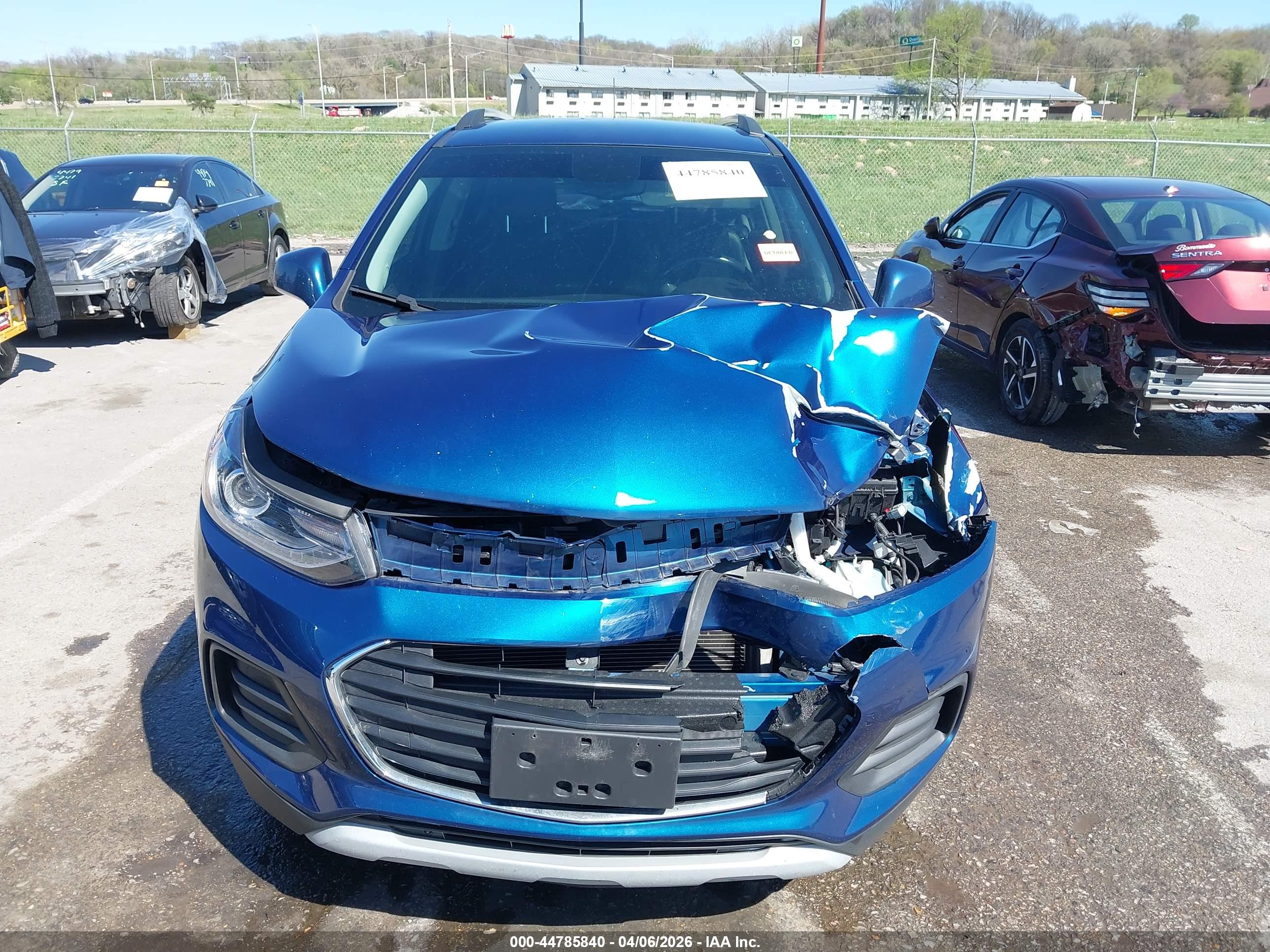 CHEVROLET TRAX image 6