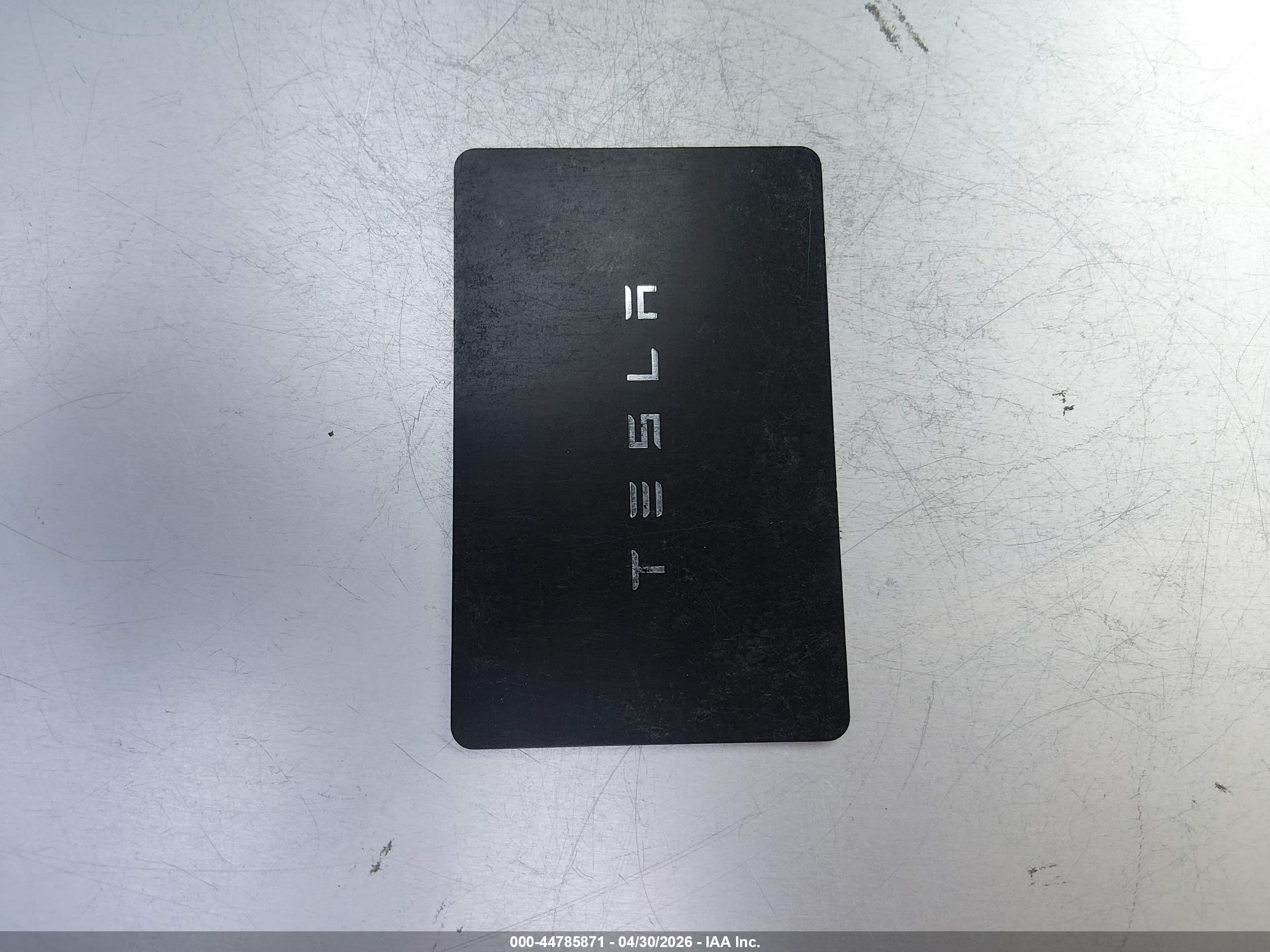 TESLA MODEL image 11