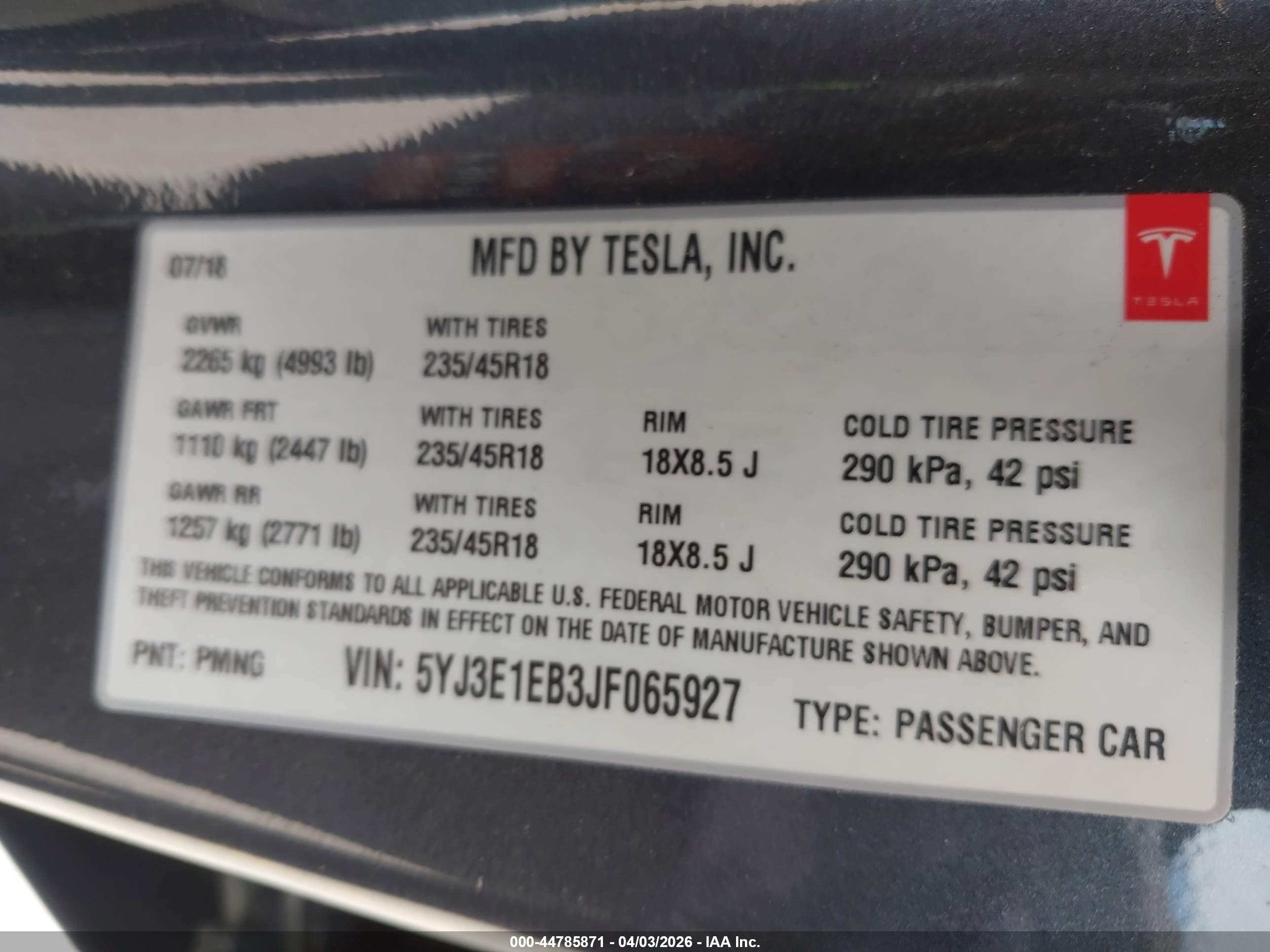 TESLA MODEL image 9
