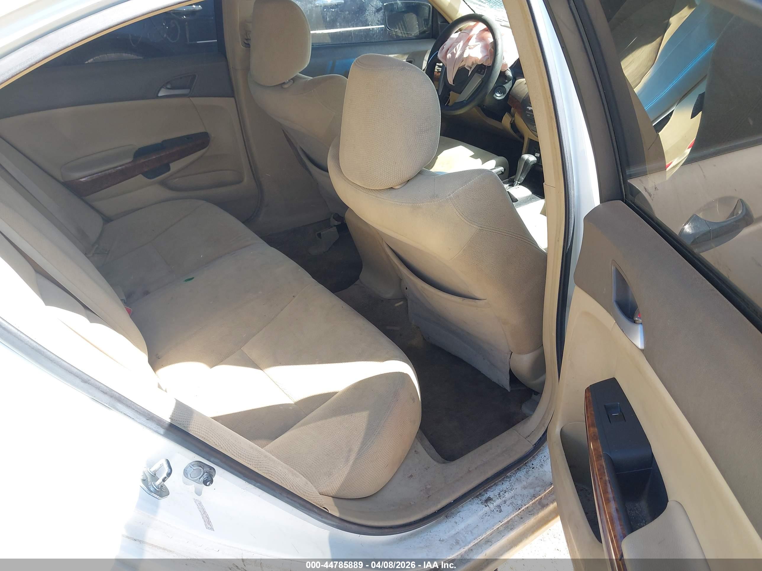 HONDA ACCORD image 8