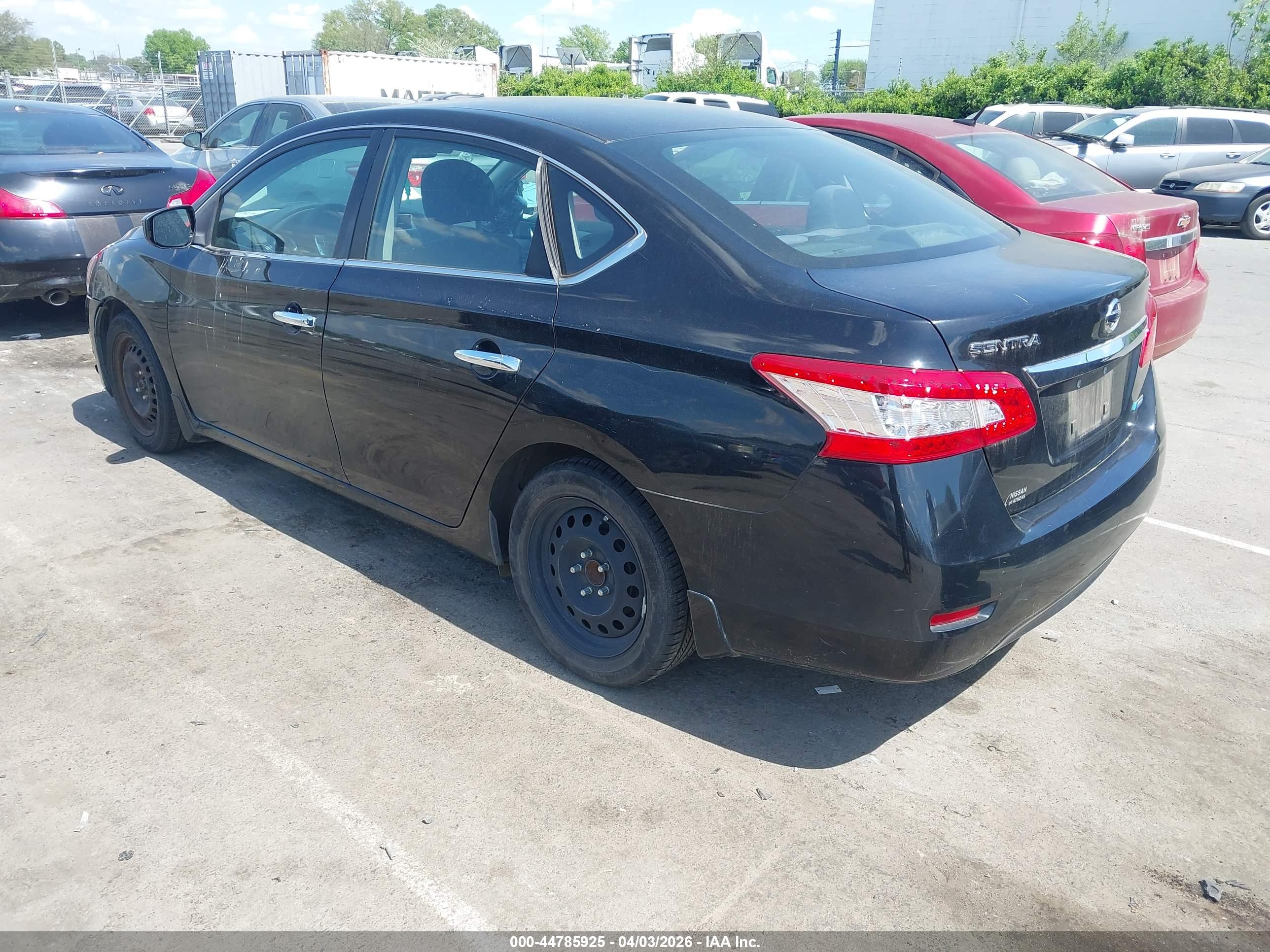 NISSAN SENTRA image 3
