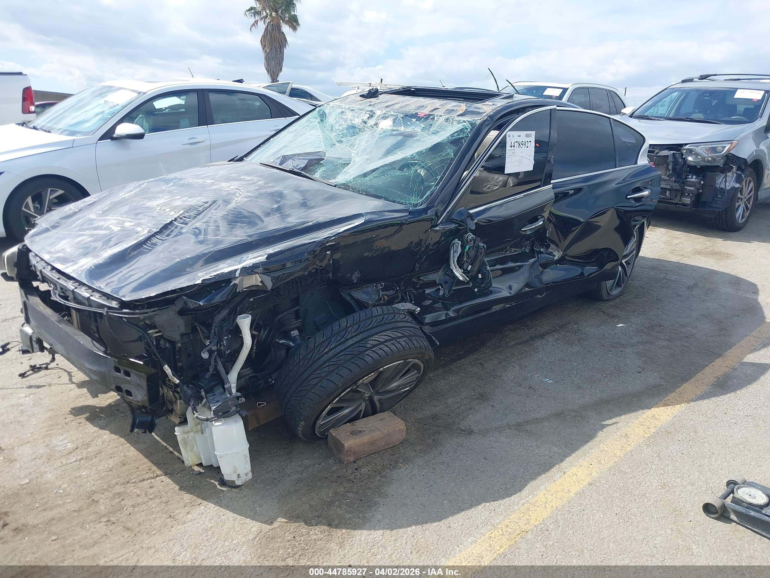 INFINITI Q50 image 2