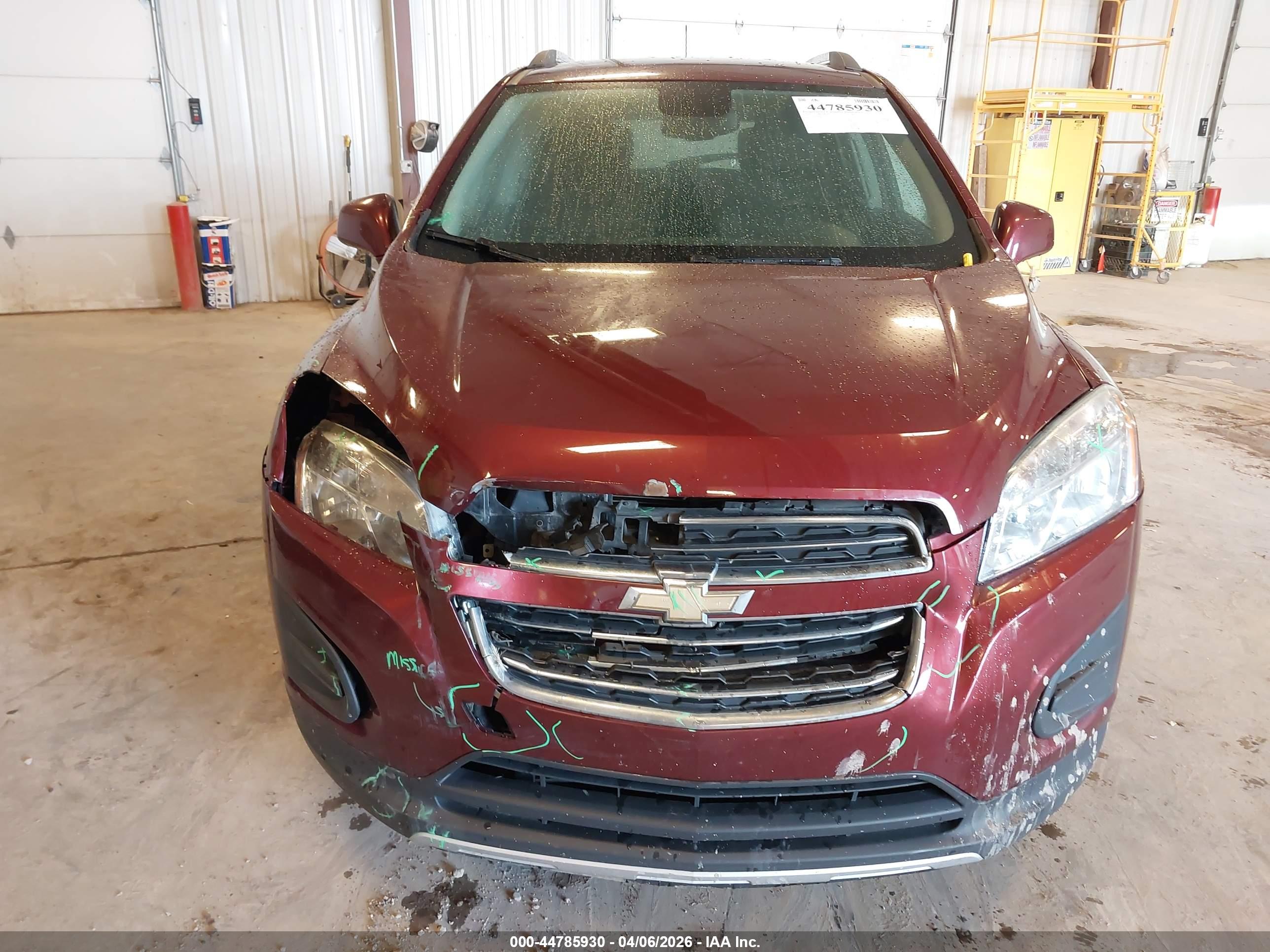 CHEVROLET TRAX image 6