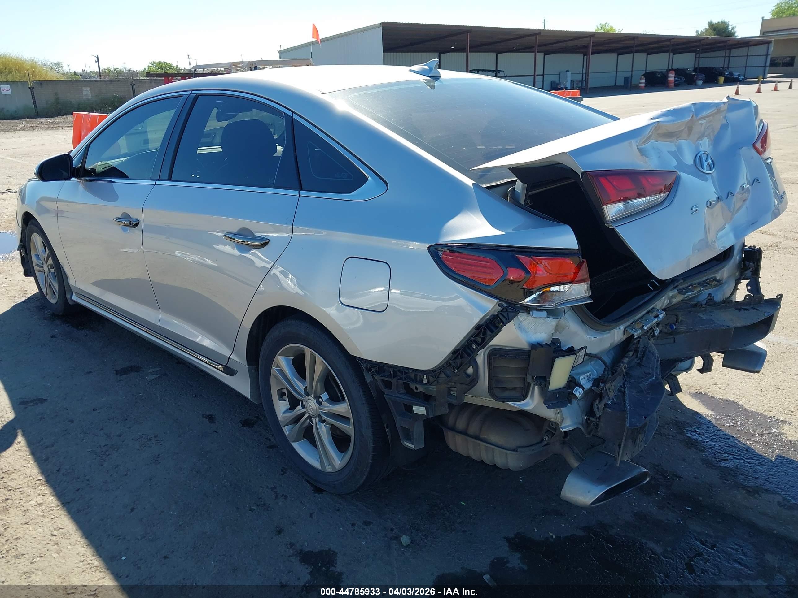 HYUNDAI SONATA image 6