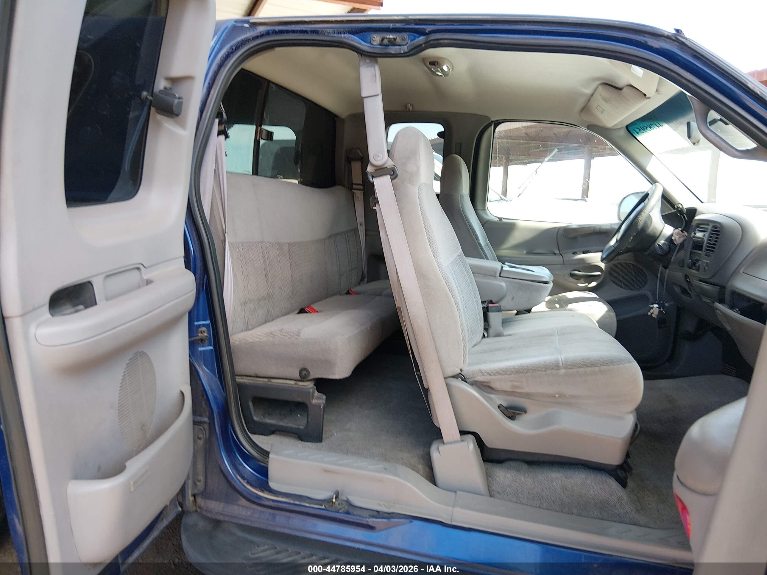 FORD F-150 image 8