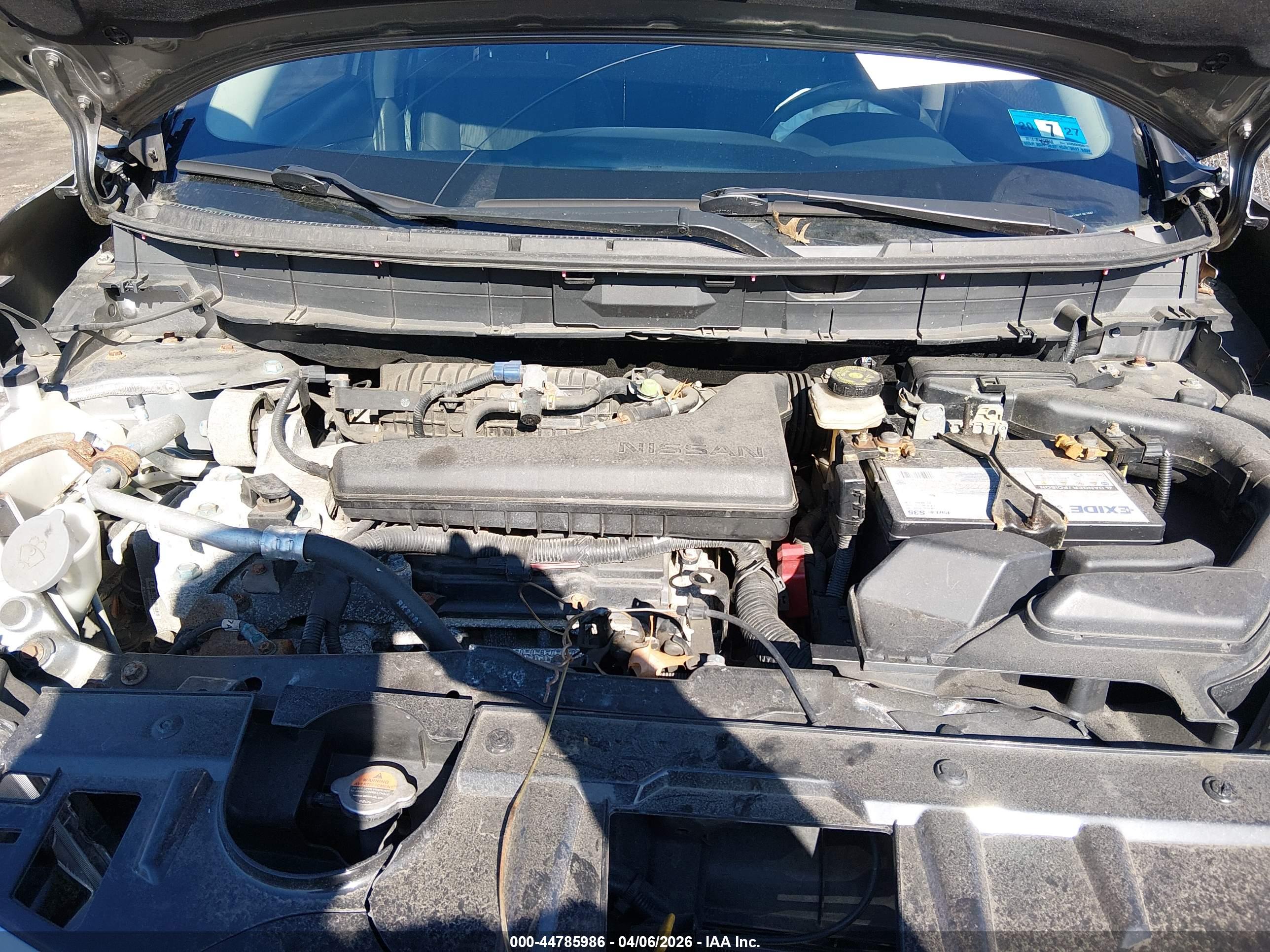 NISSAN ROGUE image 10
