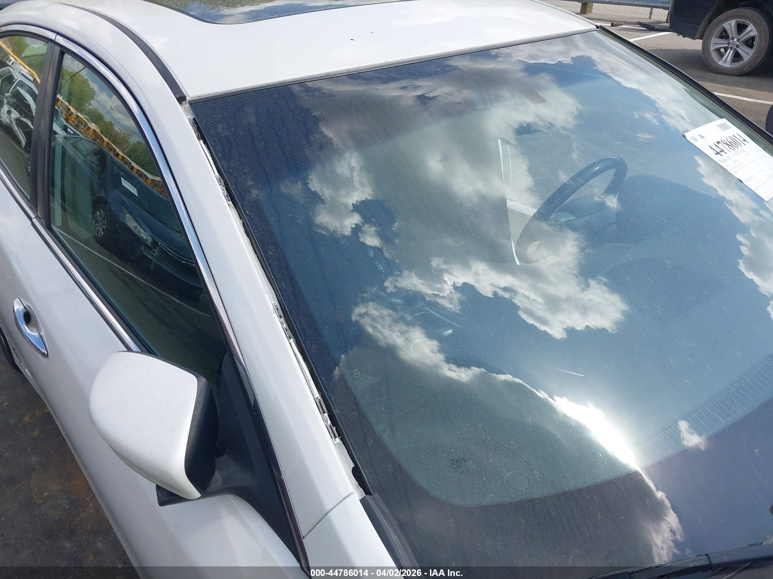 NISSAN ALTIMA image 6