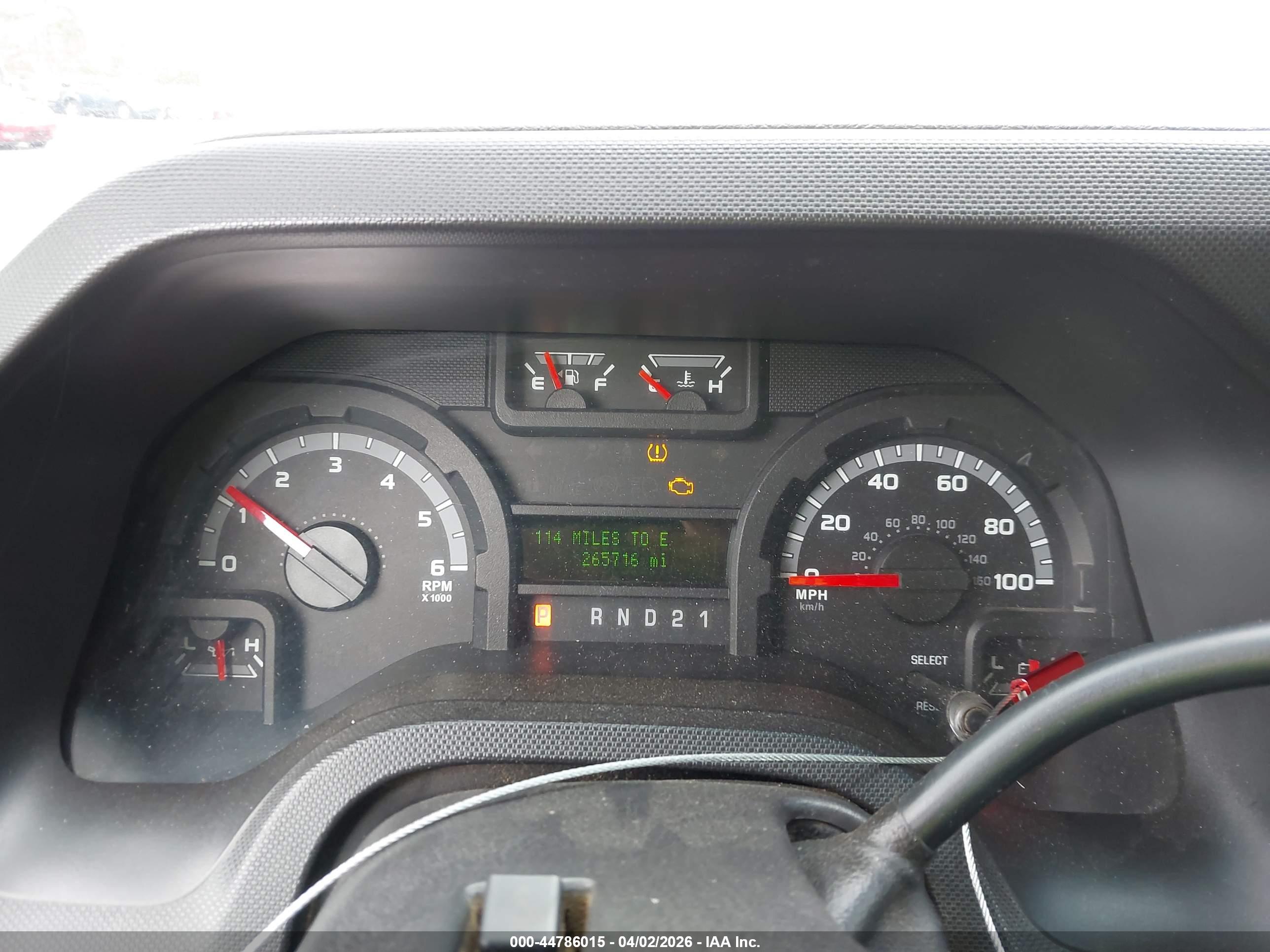 FORD E-350 image 7