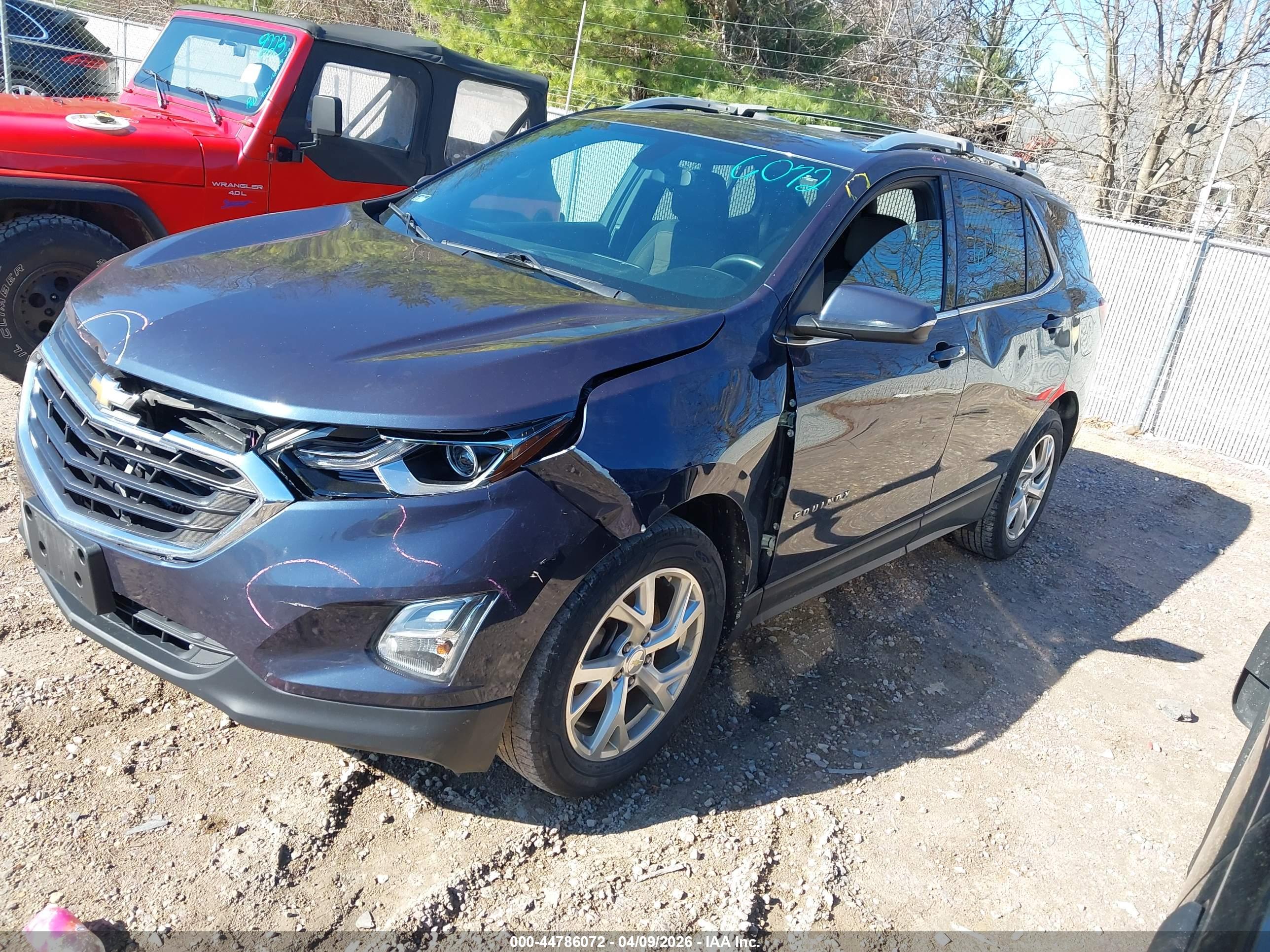 CHEVROLET EQUINOX image 2