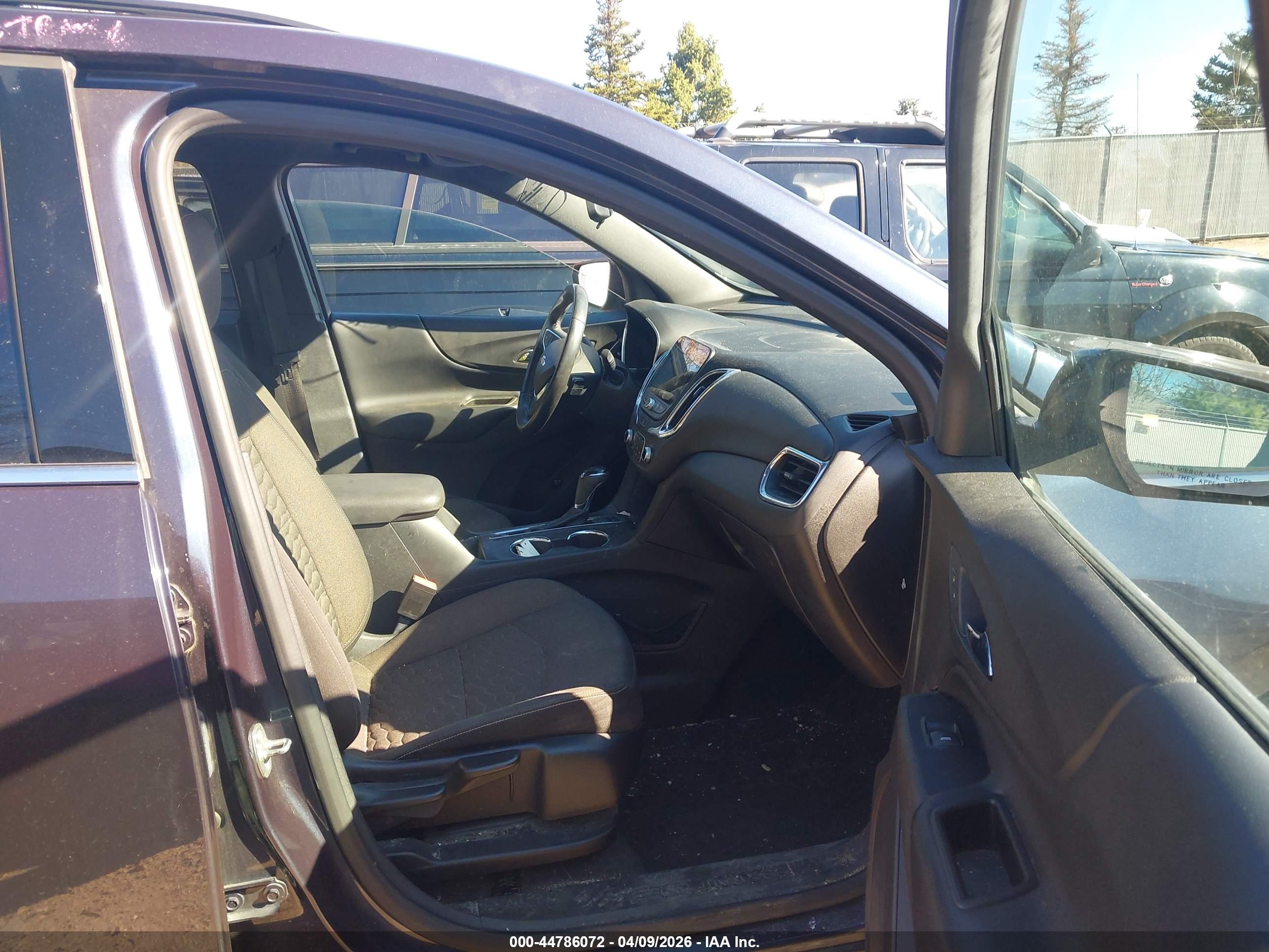CHEVROLET EQUINOX image 5