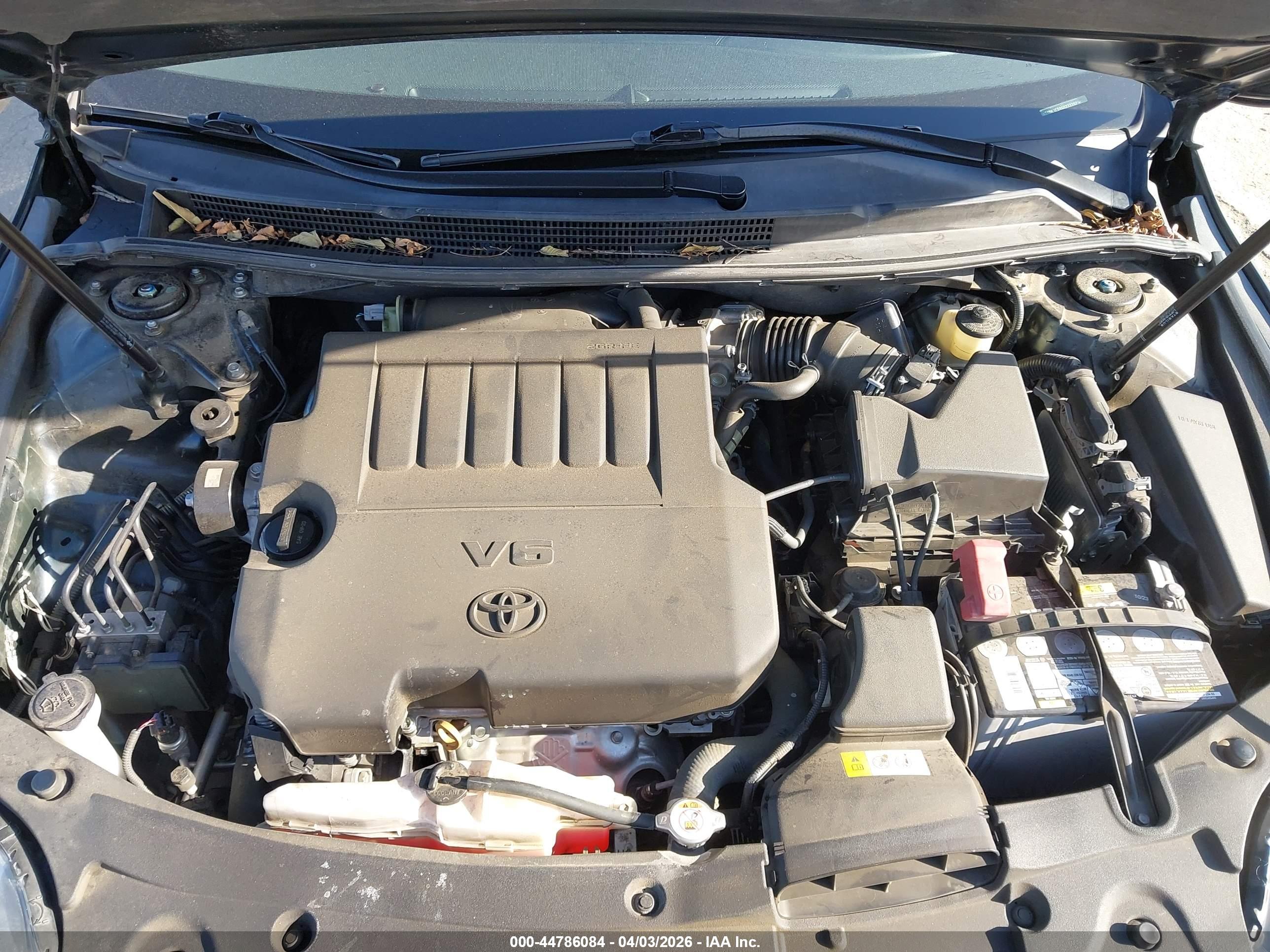 TOYOTA AVALON image 10