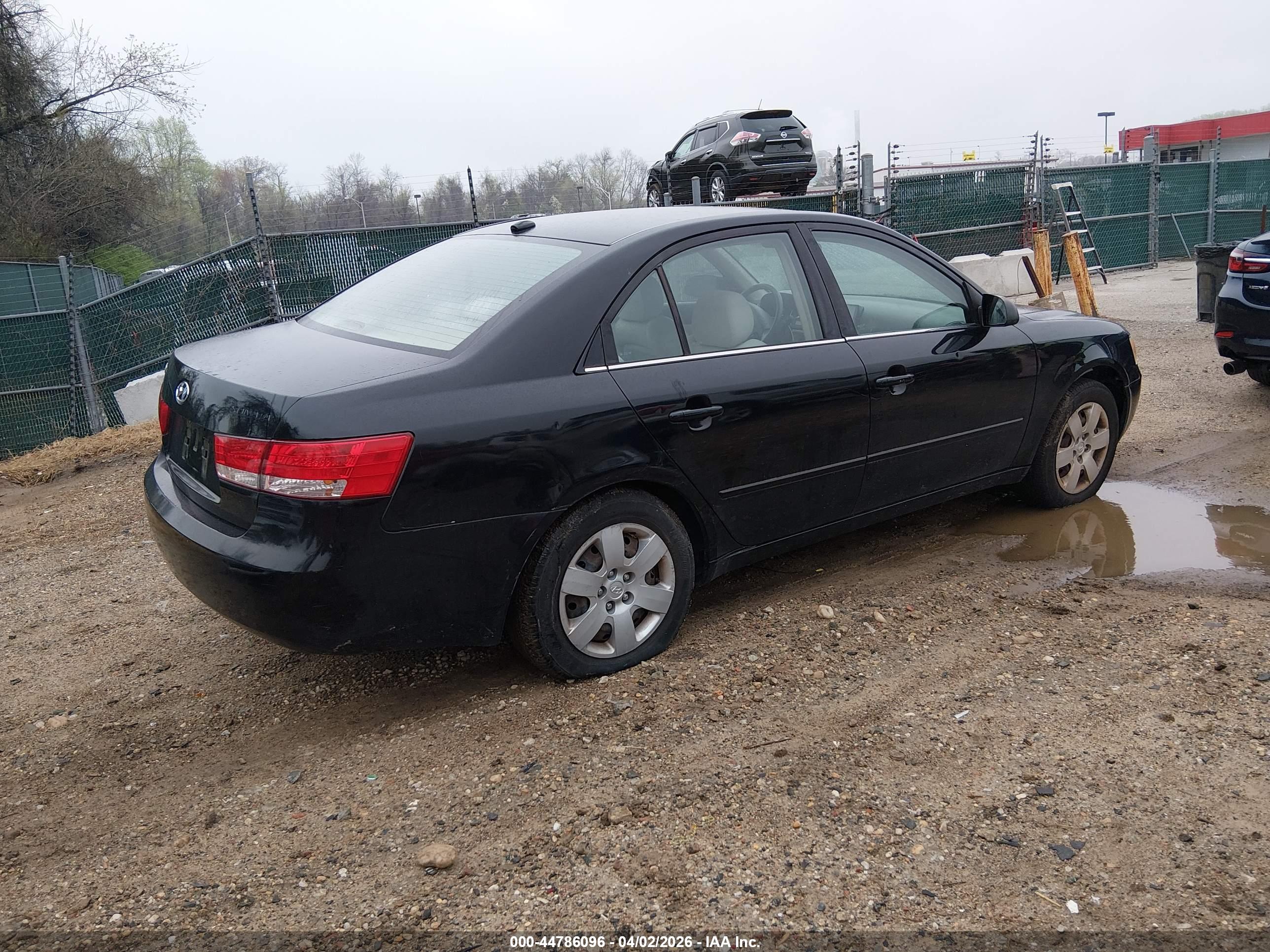 HYUNDAI SONATA image 4