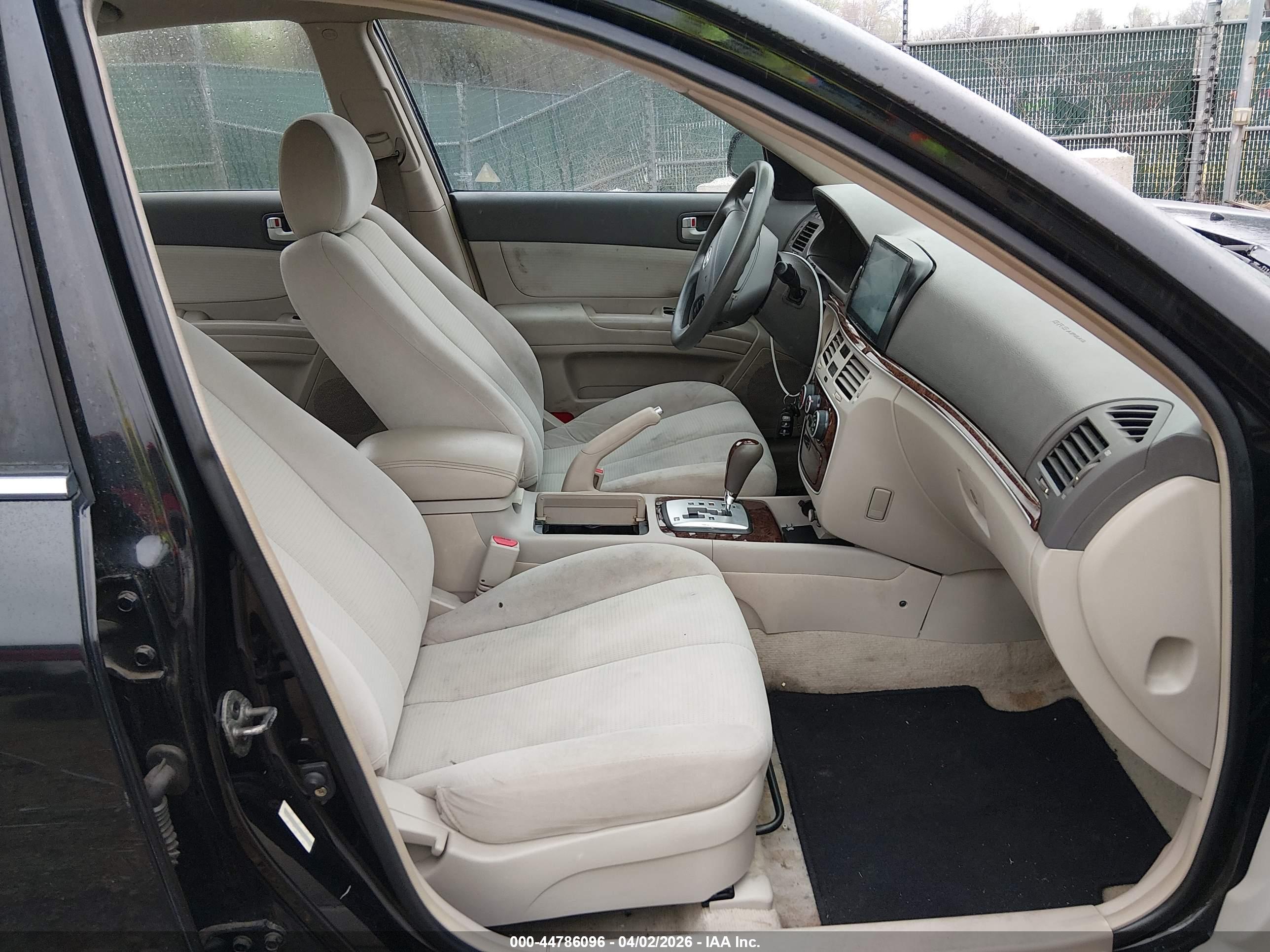 HYUNDAI SONATA image 5