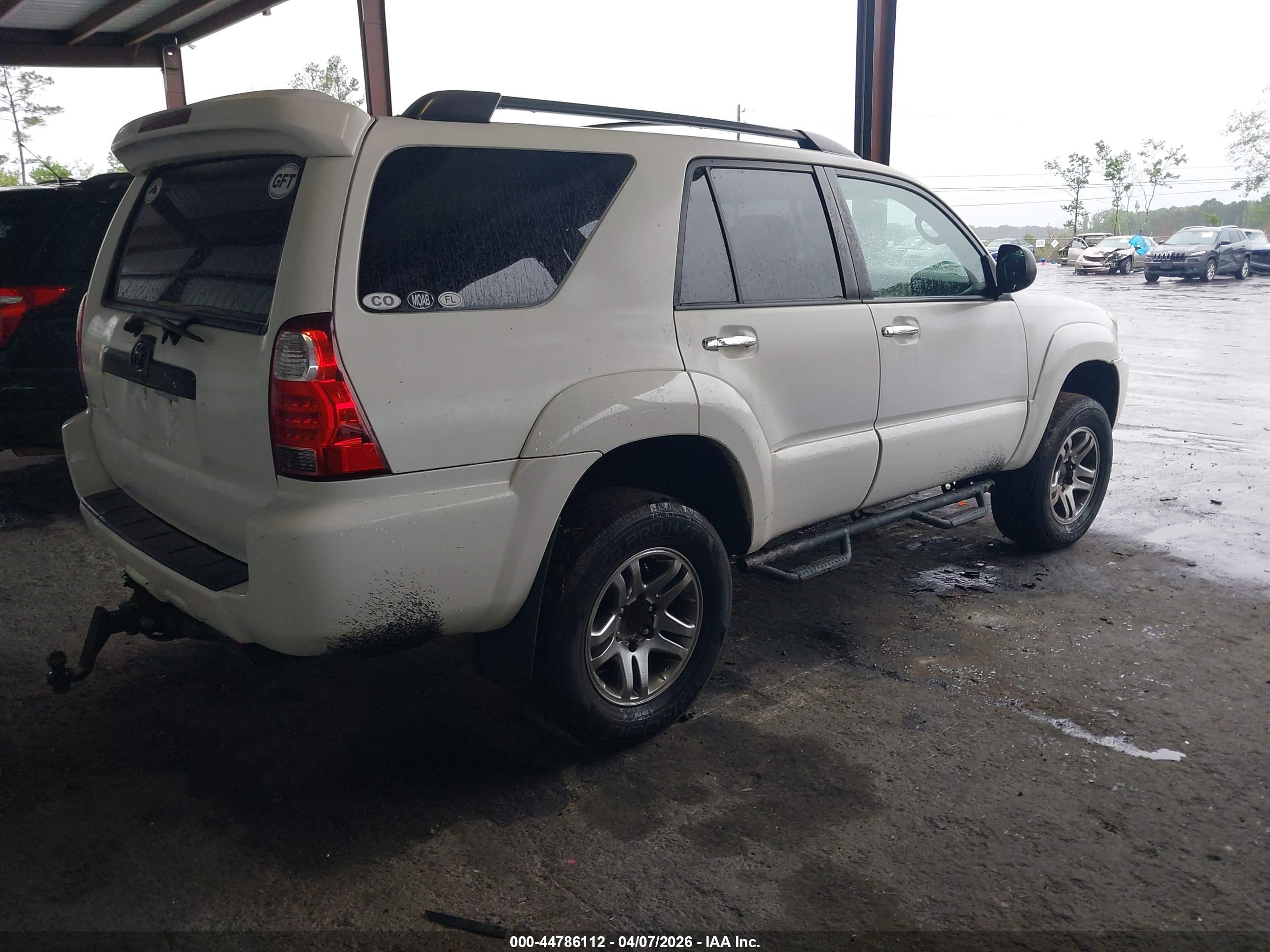 TOYOTA 4RUNNER image 4