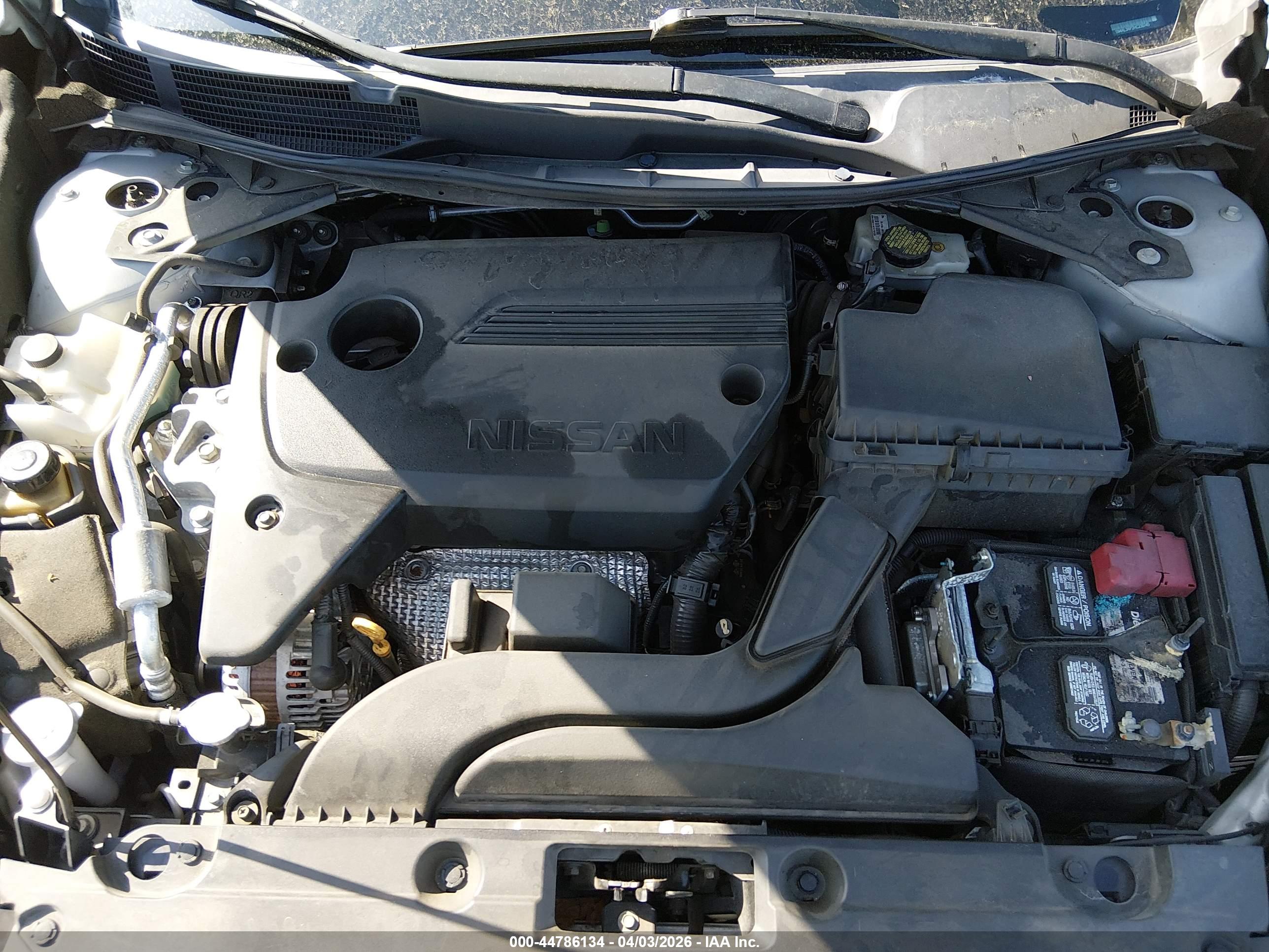 NISSAN ALTIMA image 10