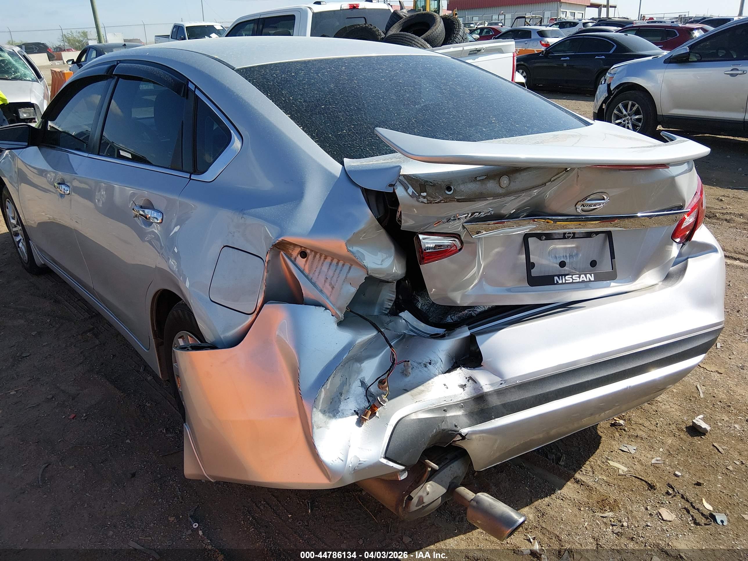 NISSAN ALTIMA image 6