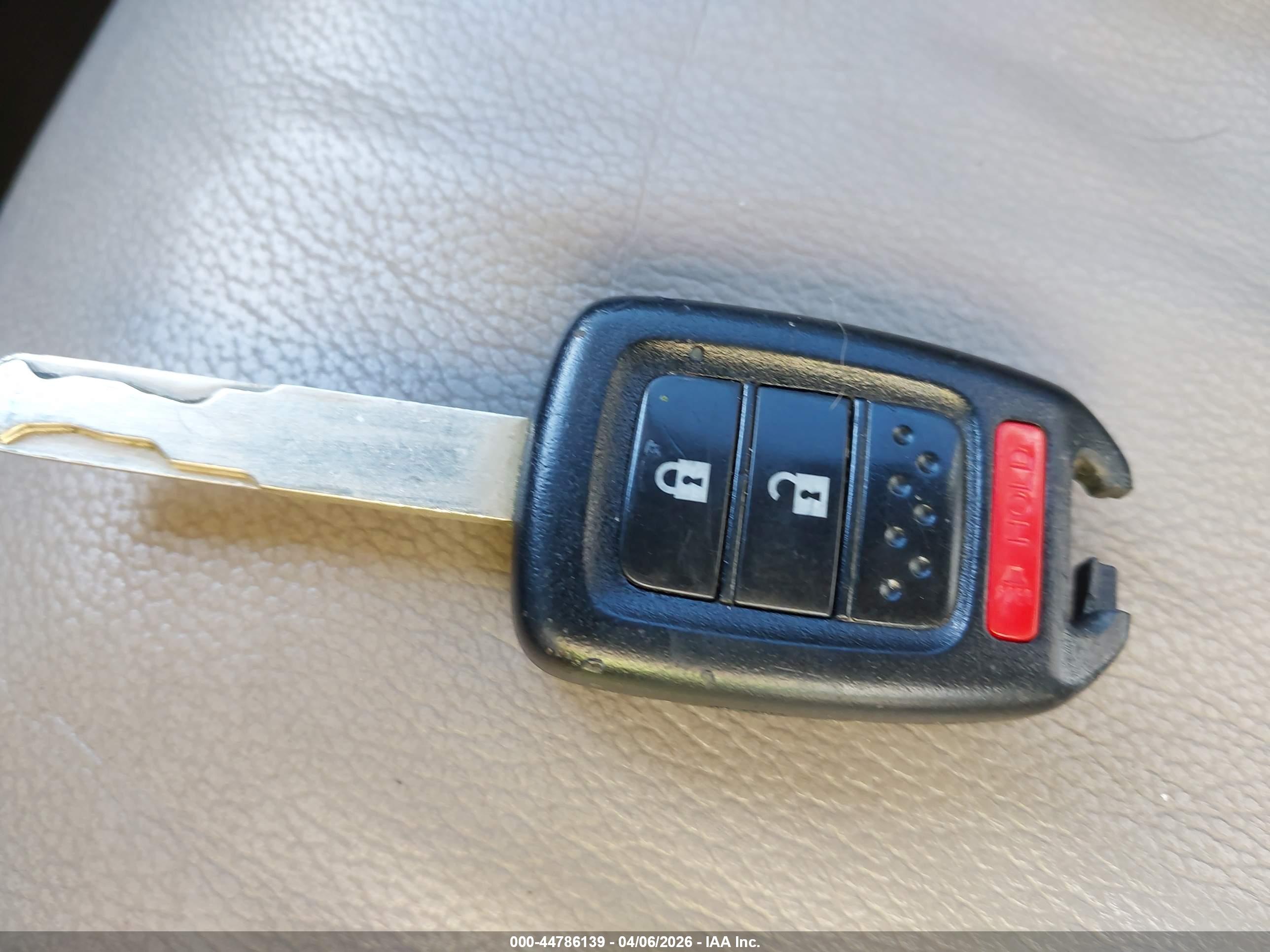 HONDA CR-V image 11