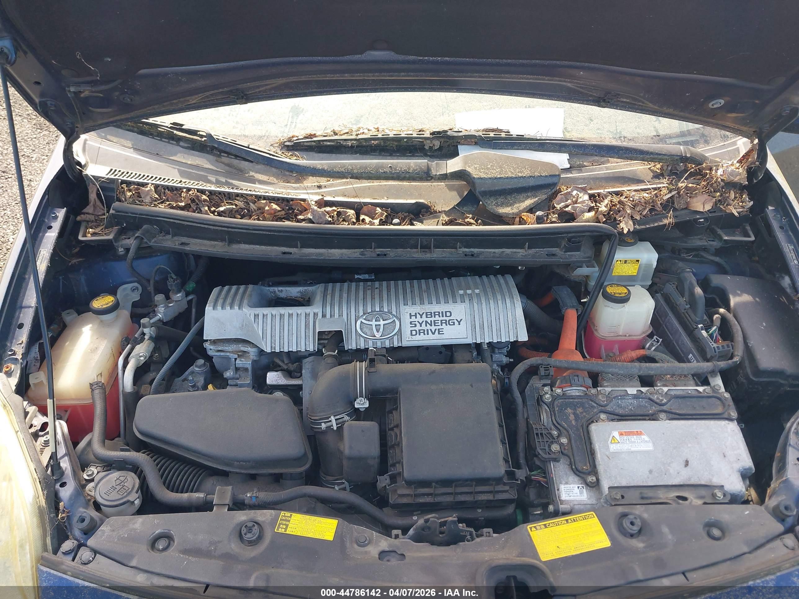 TOYOTA PRIUS image 10