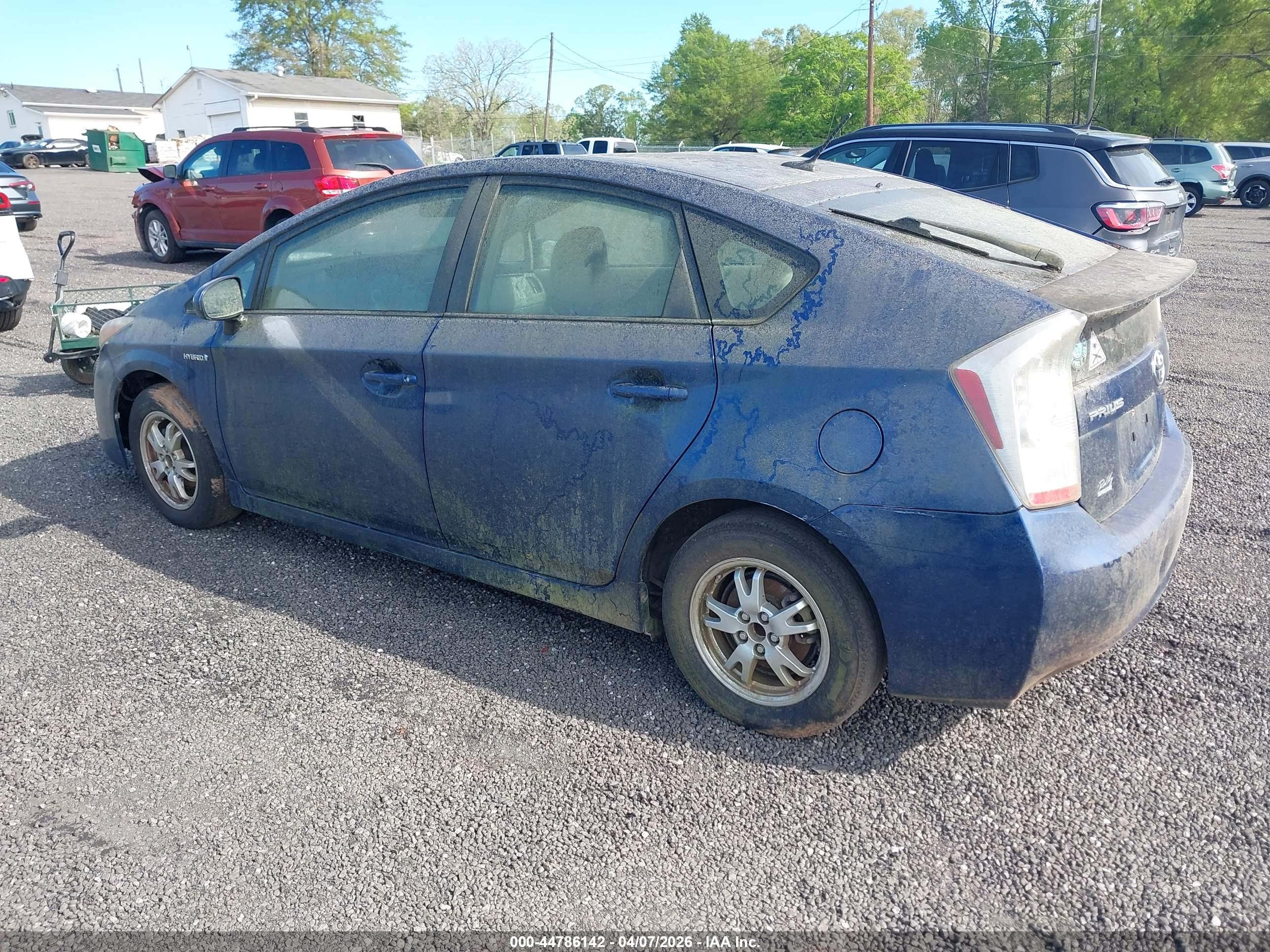 TOYOTA PRIUS image 3