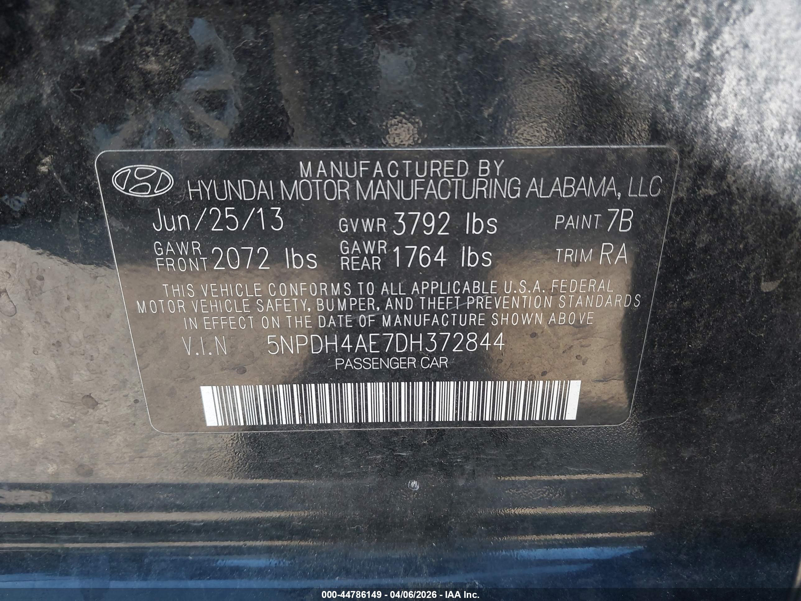 HYUNDAI ELANTRA image 9
