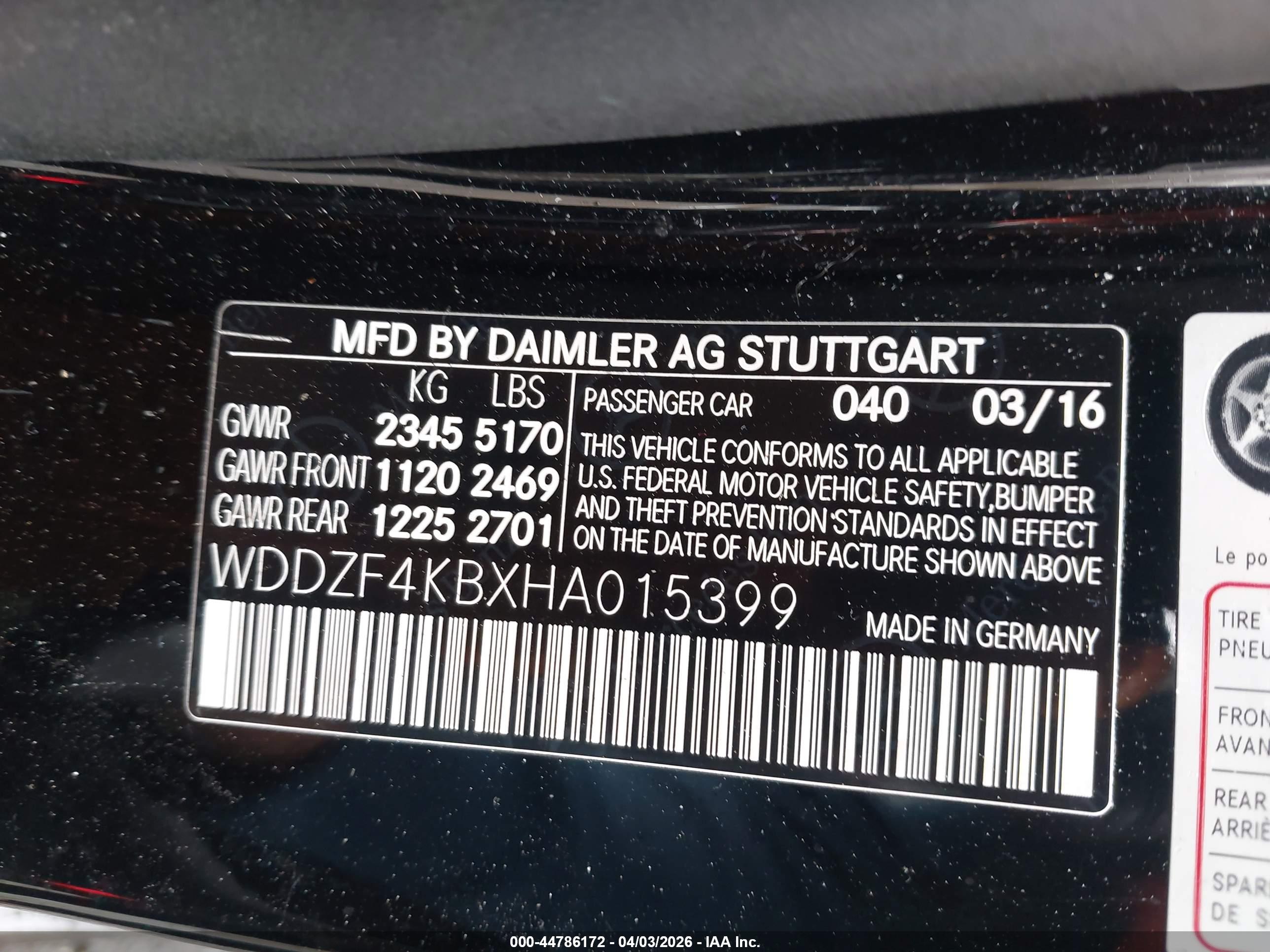 MERCEDES-BENZ E image 9