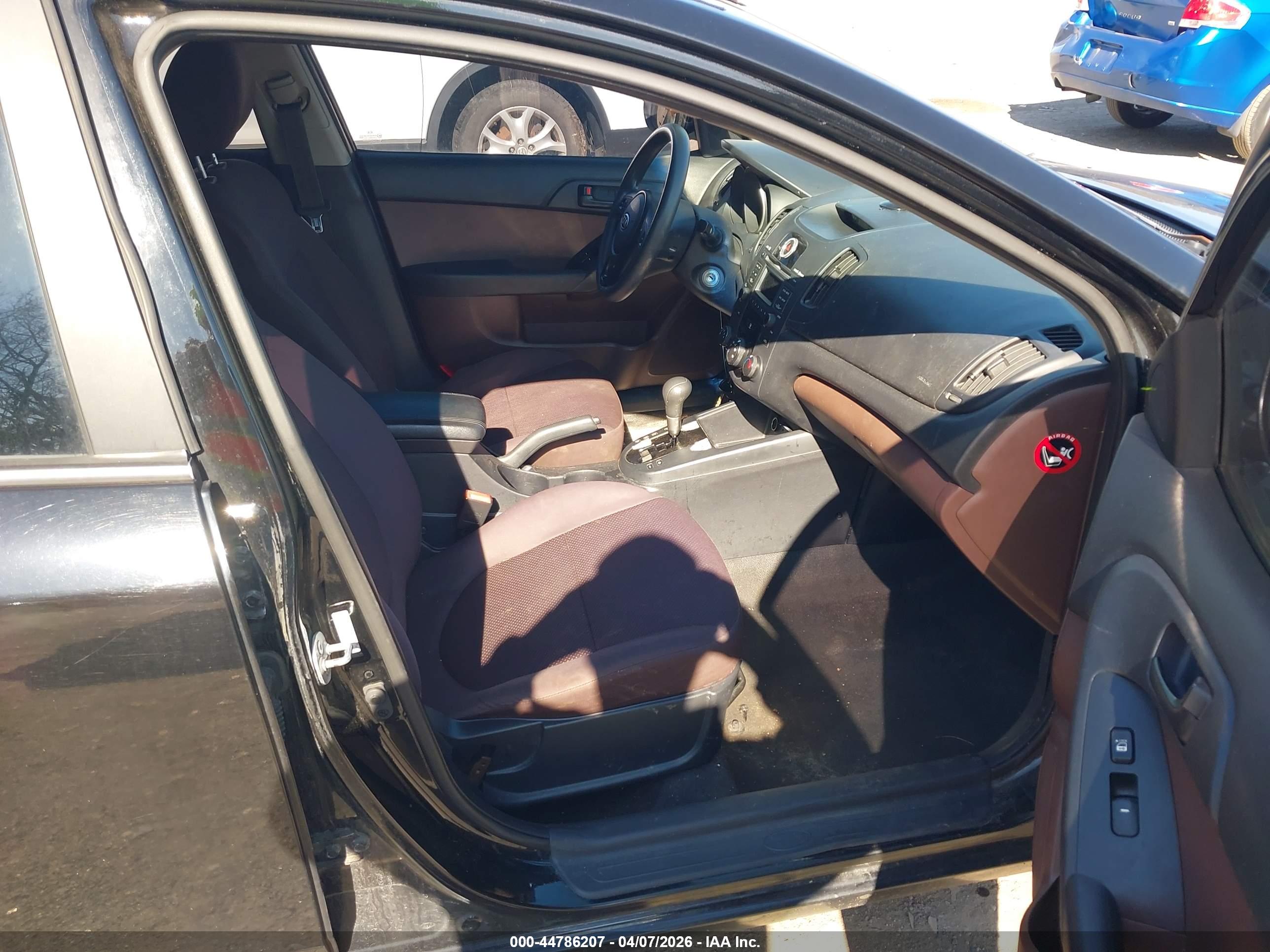 KIA FORTE image 5