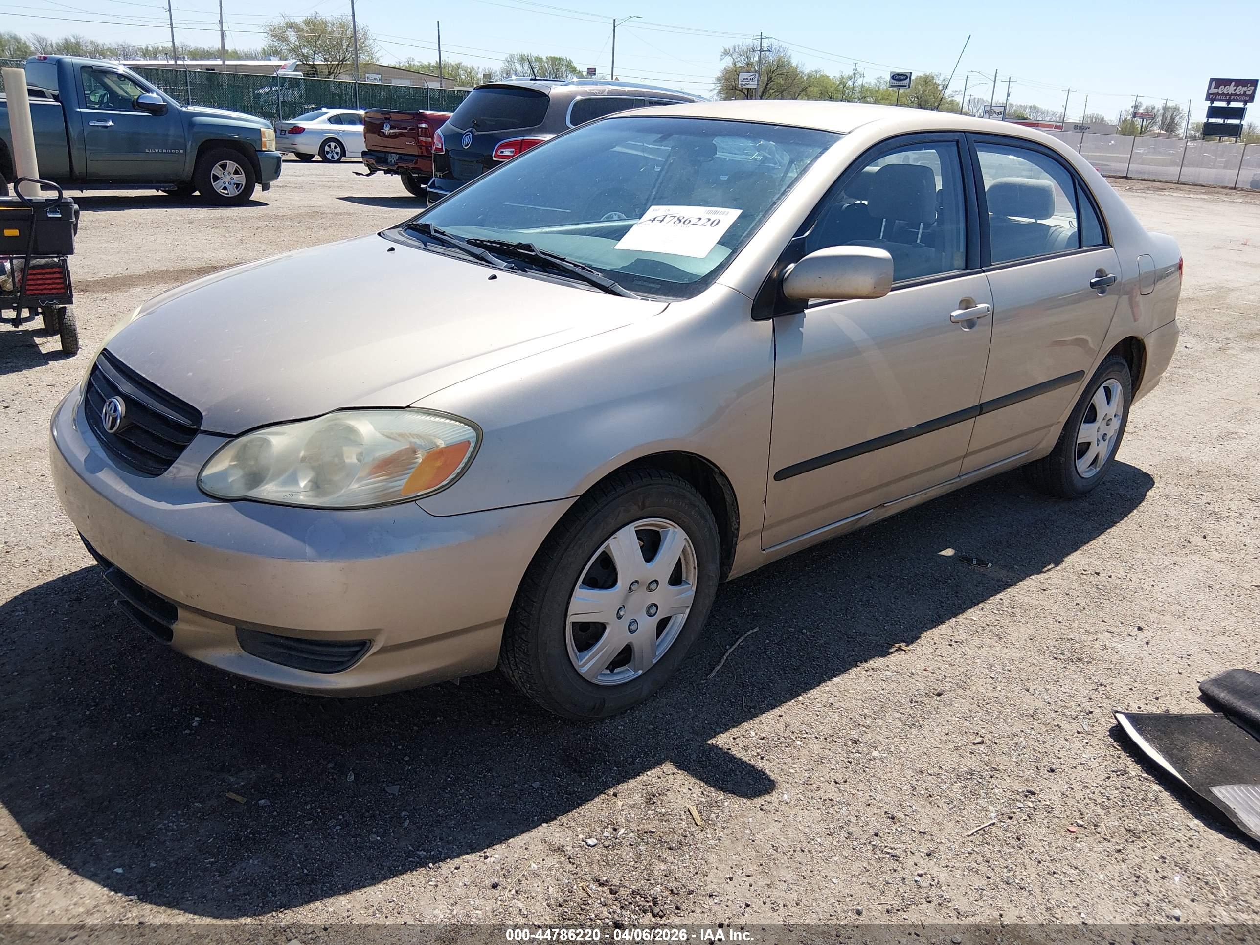 TOYOTA COROLLA image 2