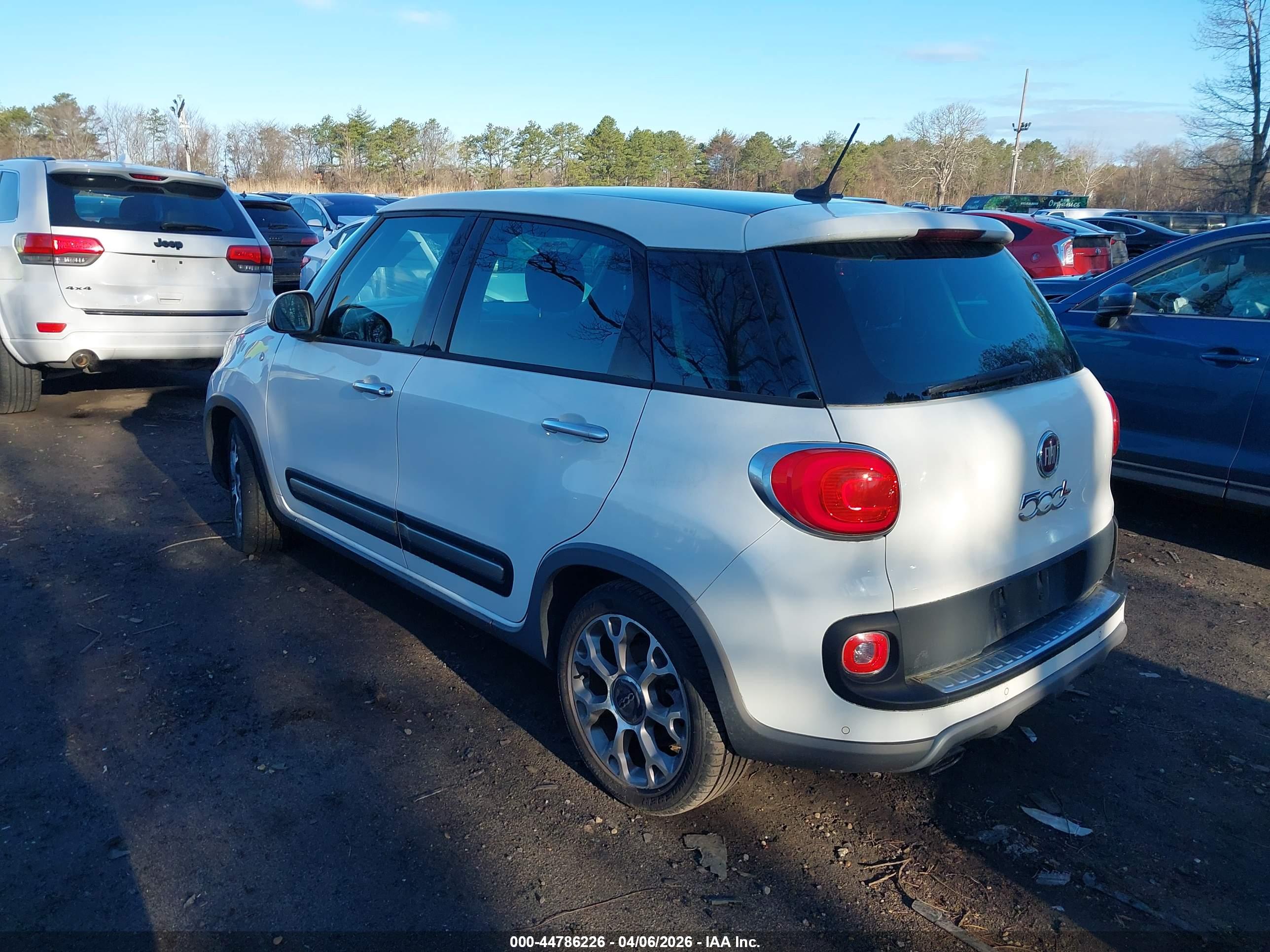 FIAT 500L image 3