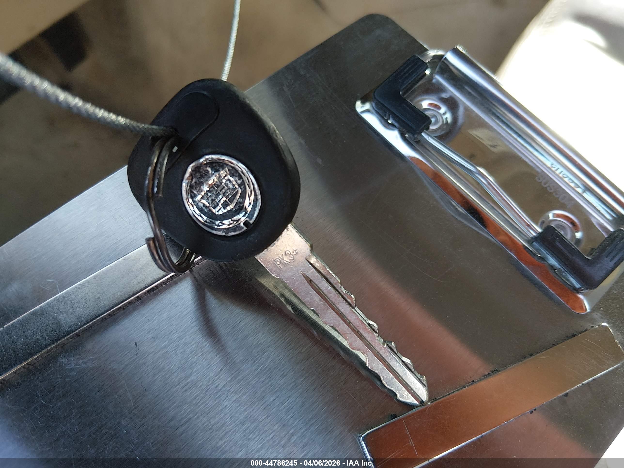 CADILLAC CTS image 11