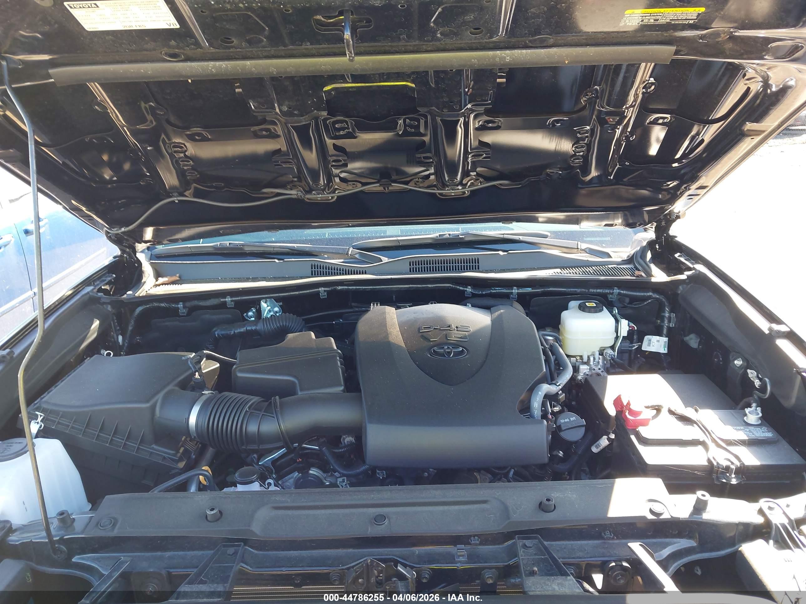 TOYOTA TACOMA image 10