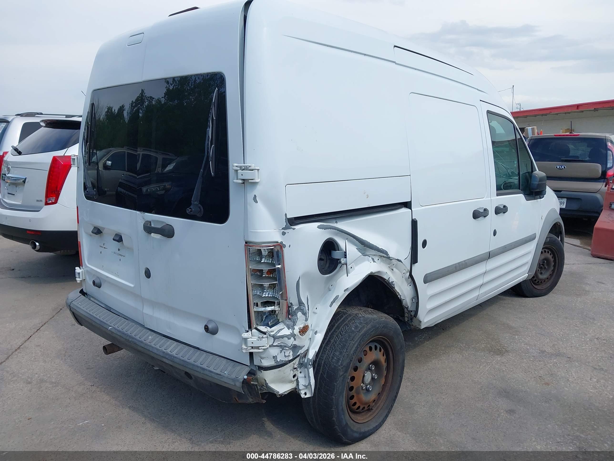 FORD TRANSIT image 4