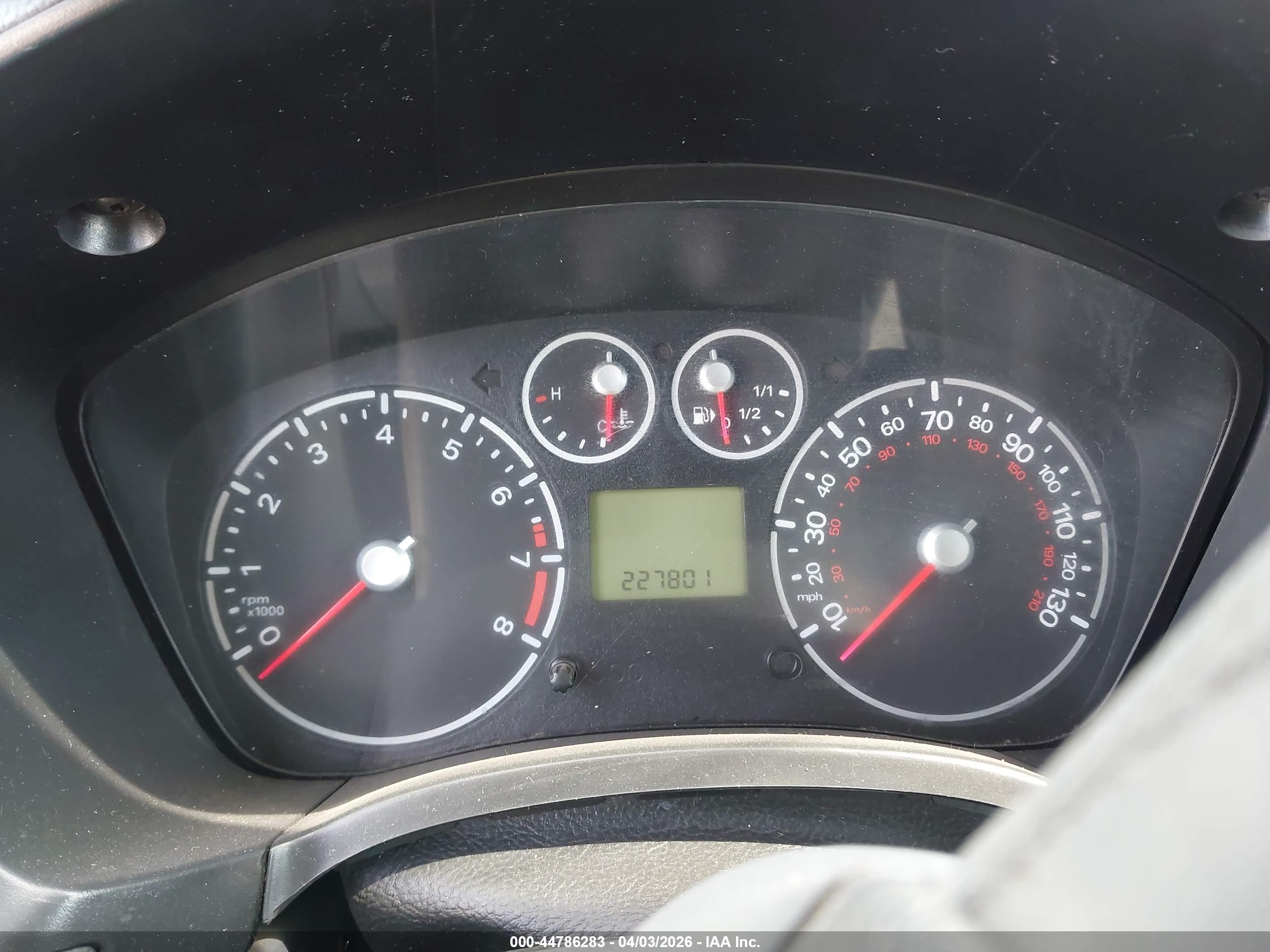 FORD TRANSIT image 7