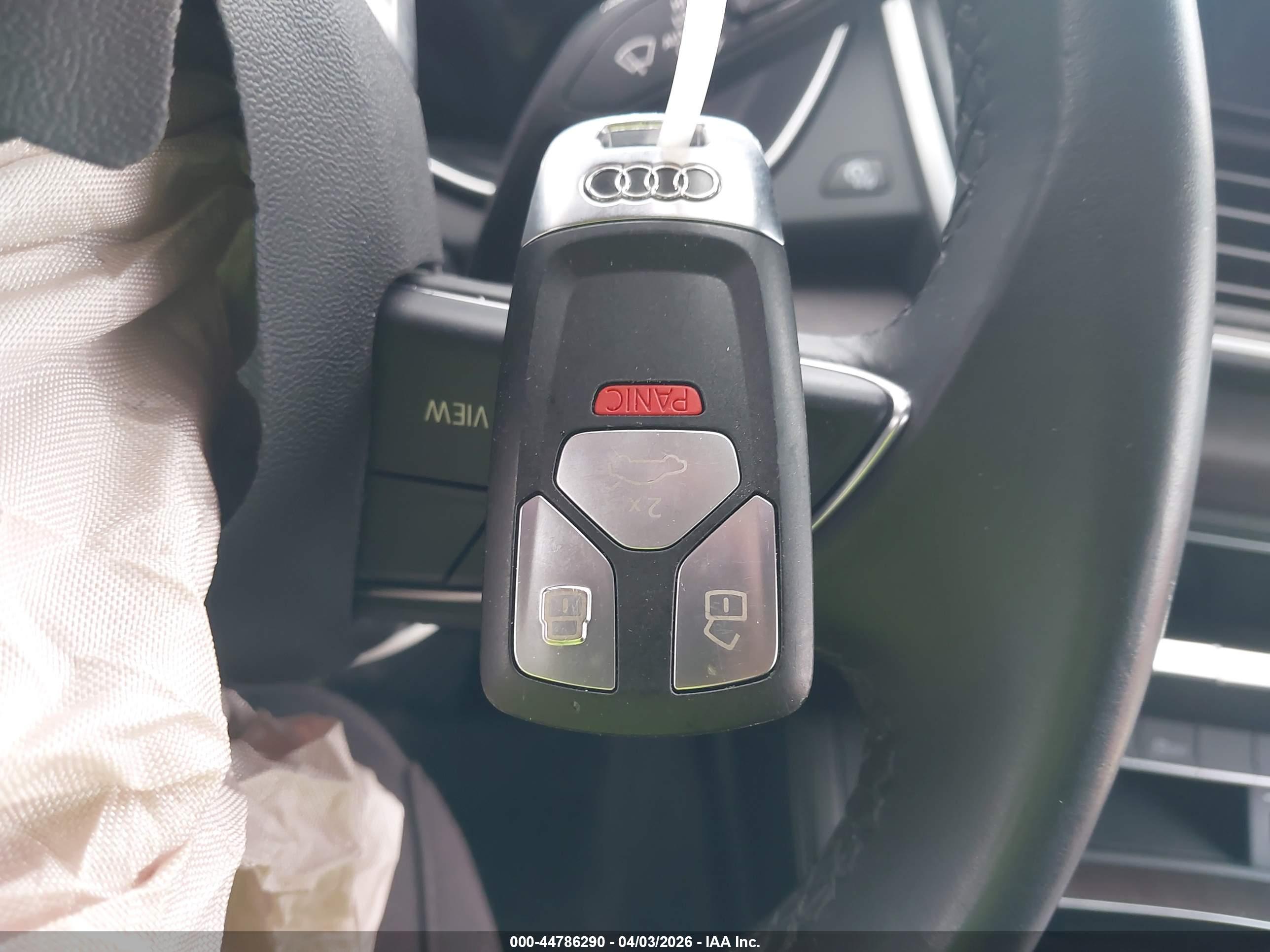 AUDI Q5 image 11