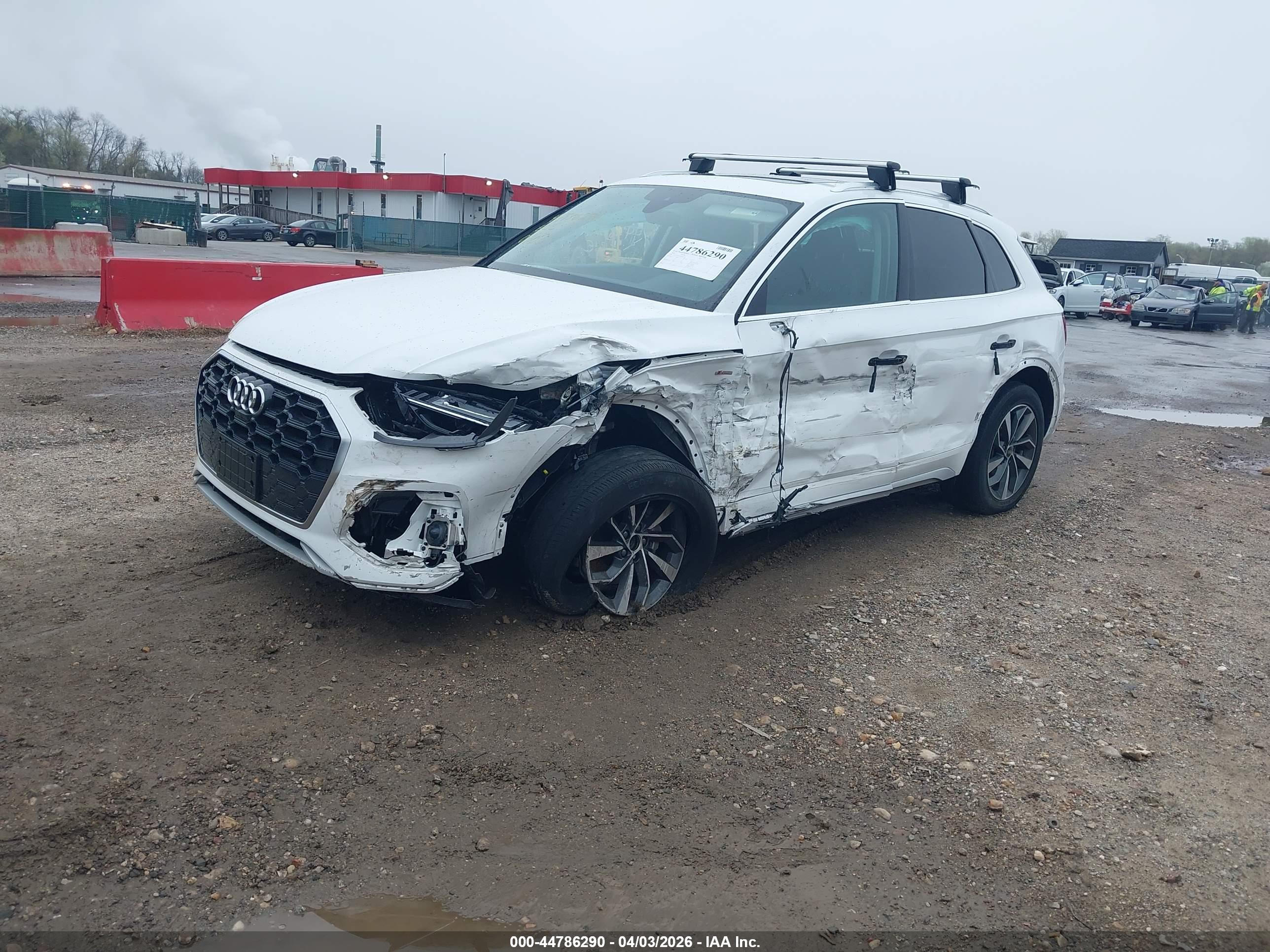 AUDI Q5 image 2