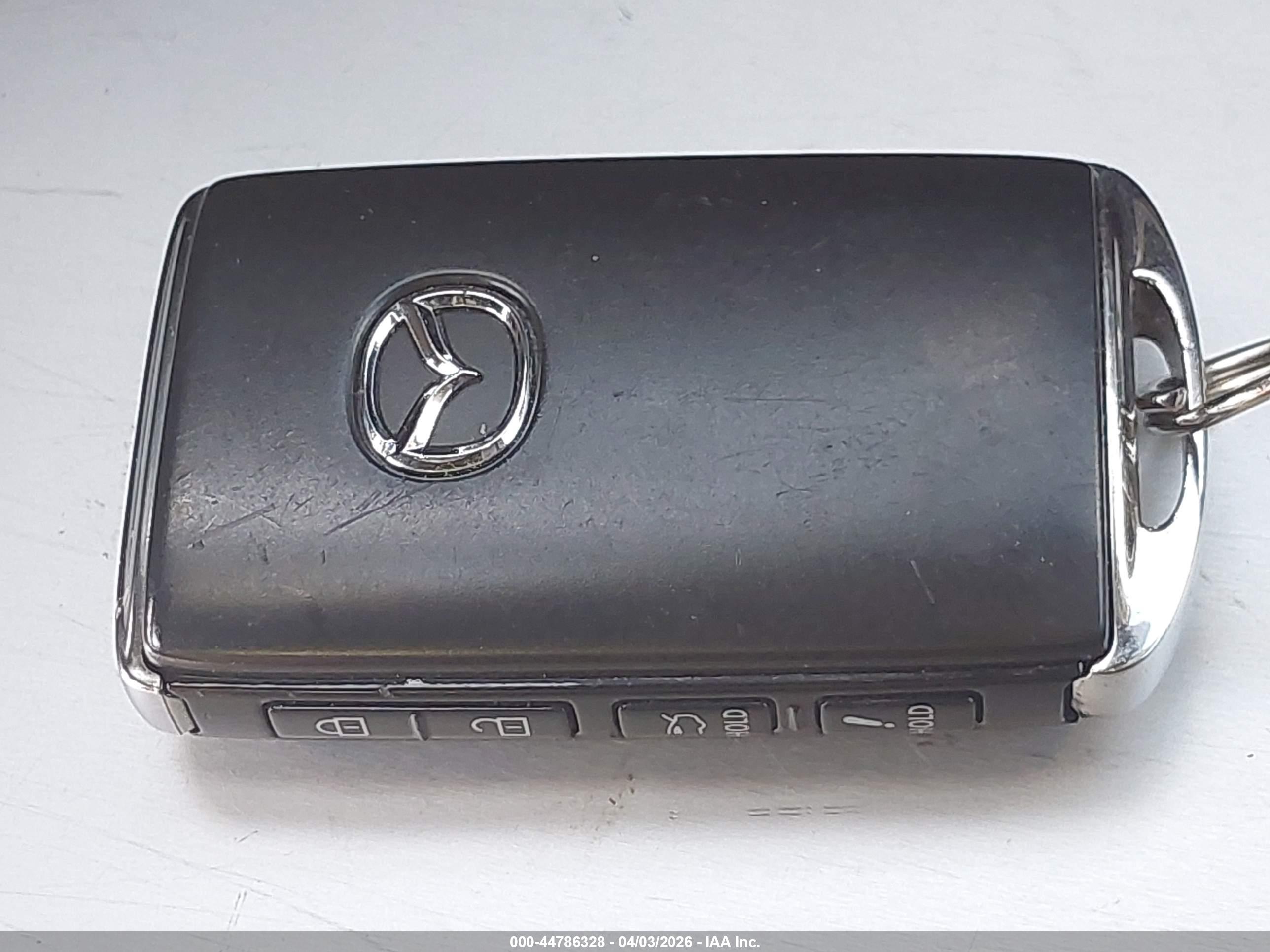 MAZDA MAZDA3 image 11