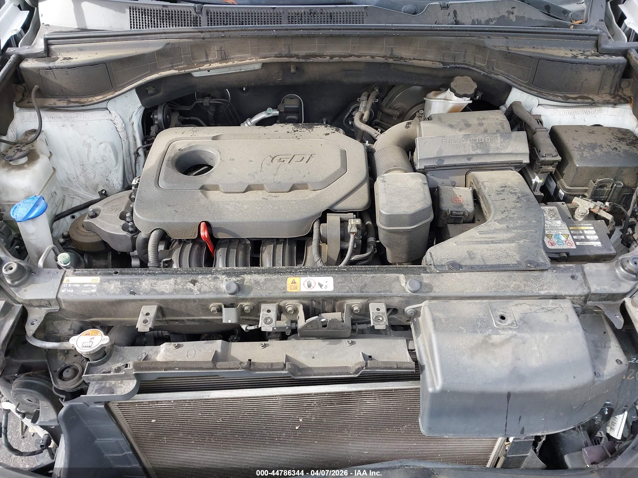 HYUNDAI SANTA image 10