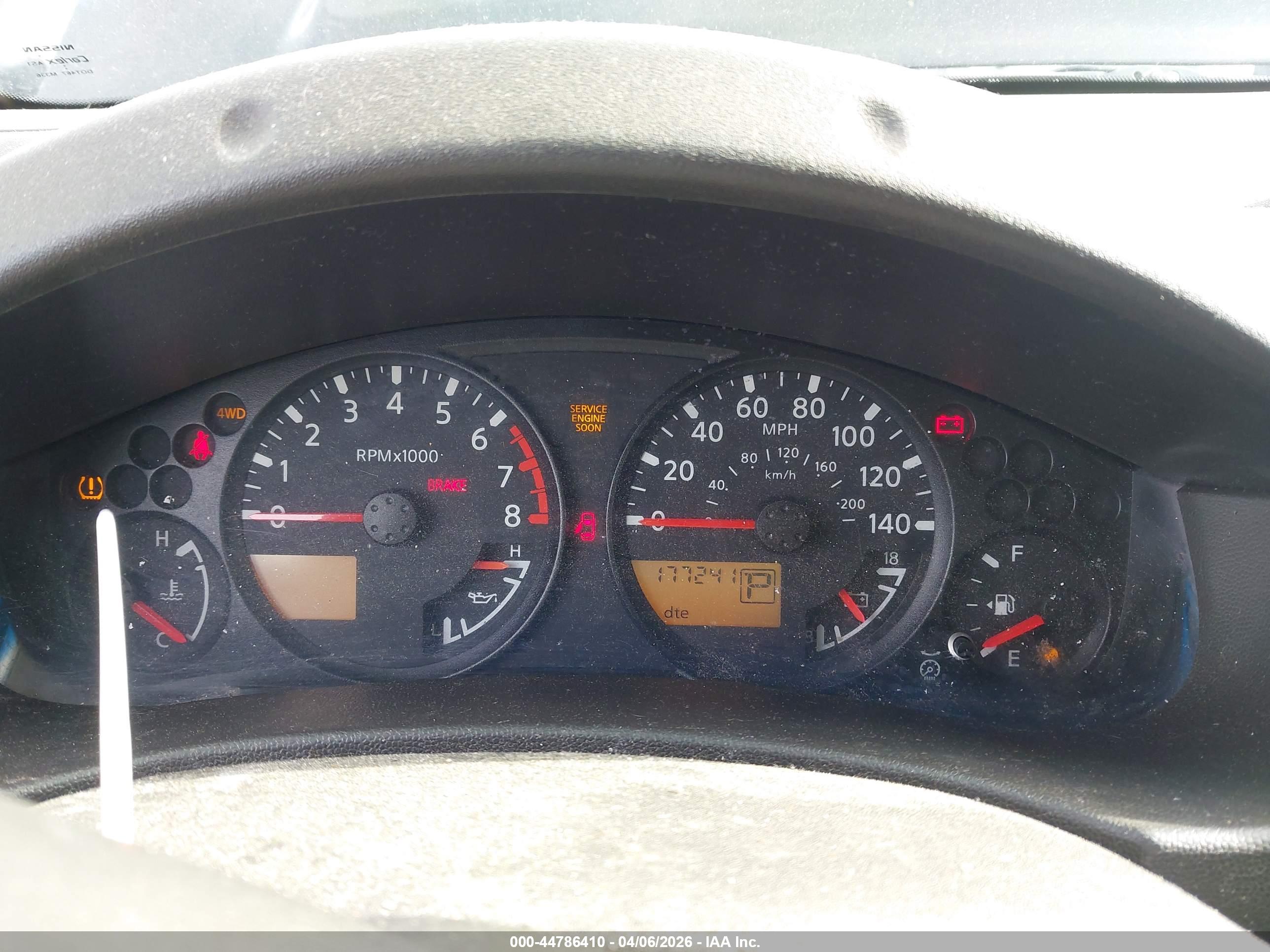 NISSAN FRONTIER image 7