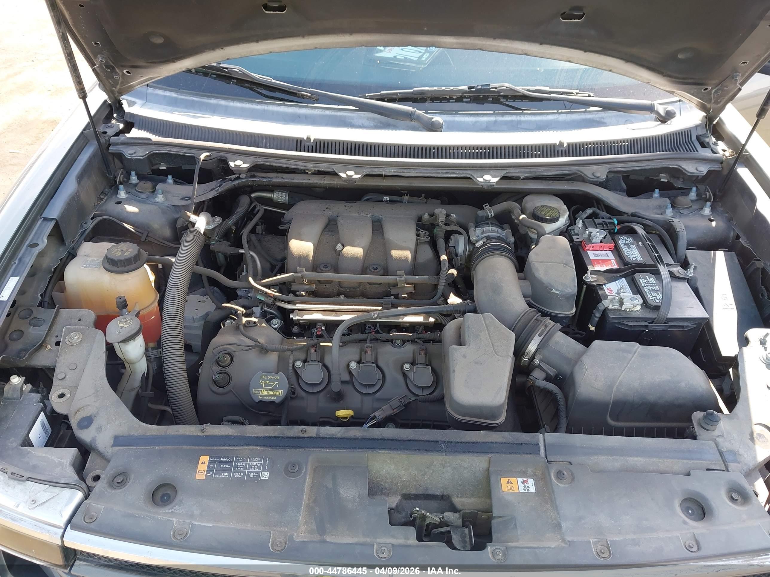 FORD FLEX image 10