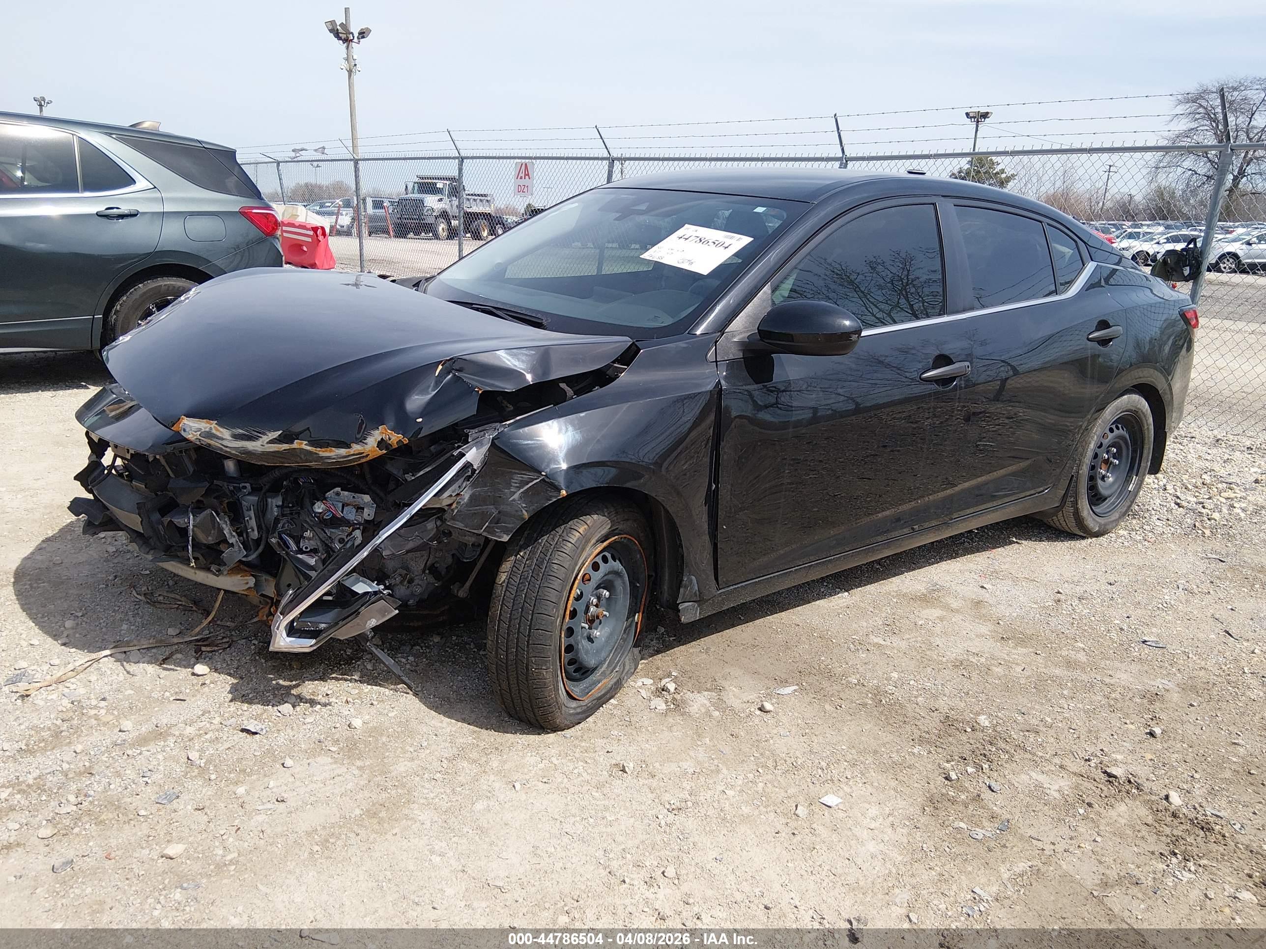 NISSAN SENTRA image 2