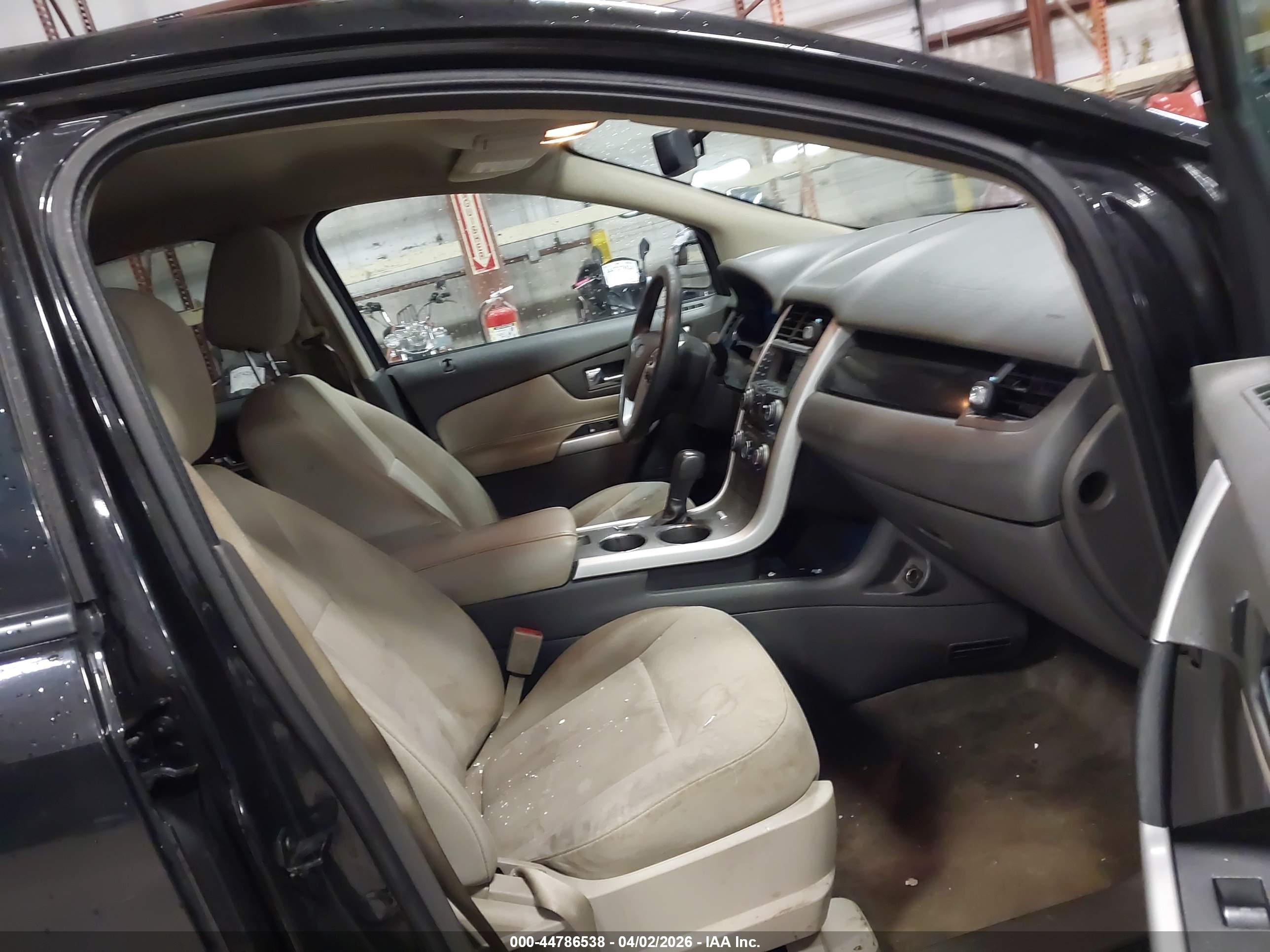 FORD EDGE image 5