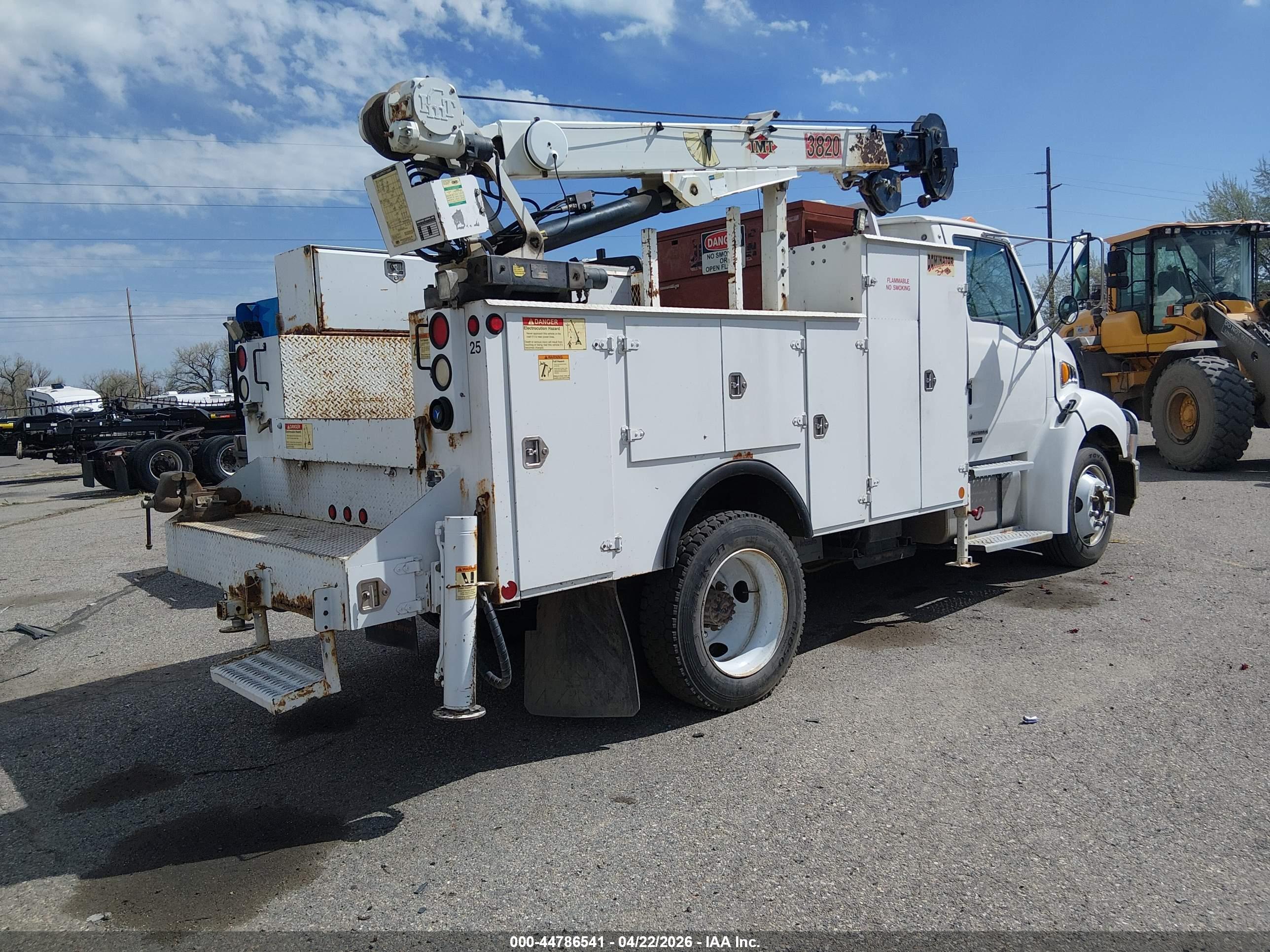 STERLING TRUCK image 4
