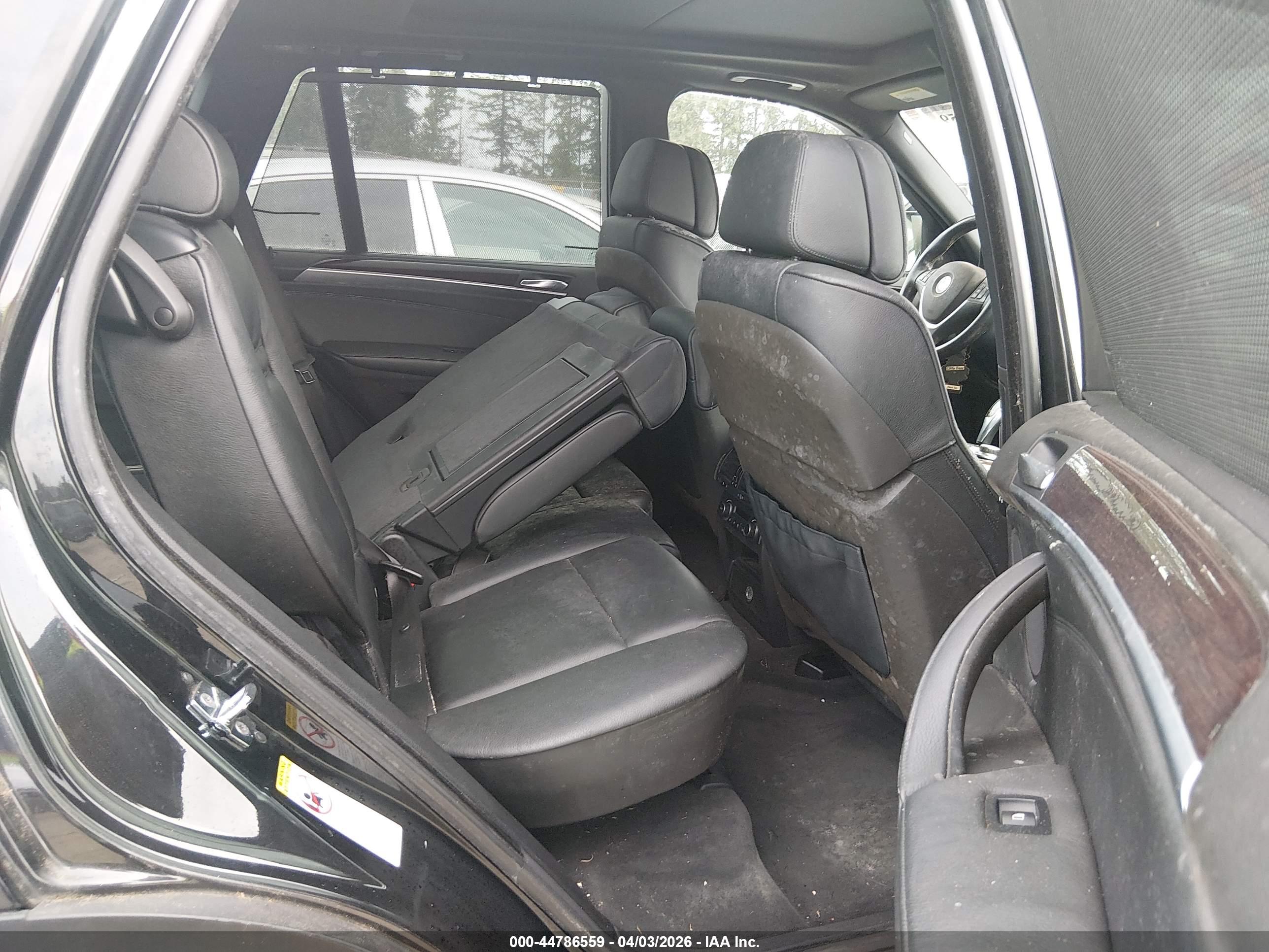 BMW X5 image 8