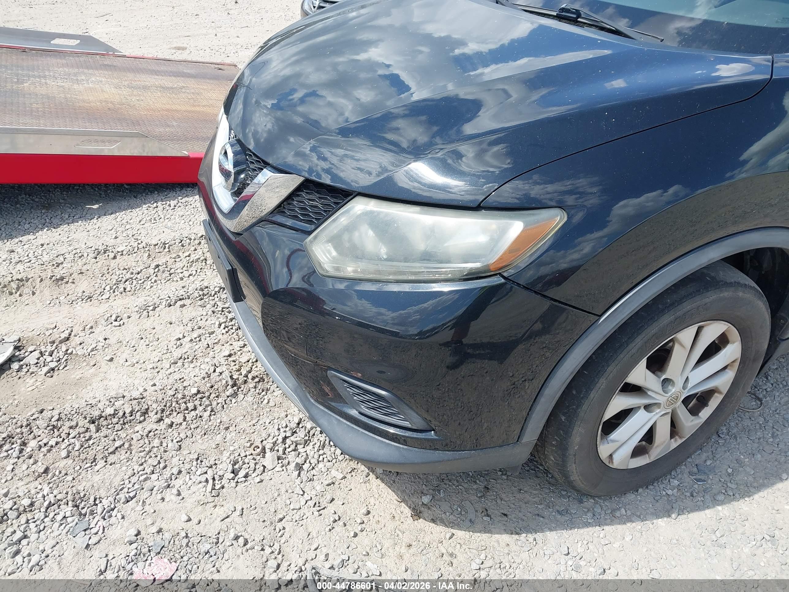 NISSAN ROGUE image 6