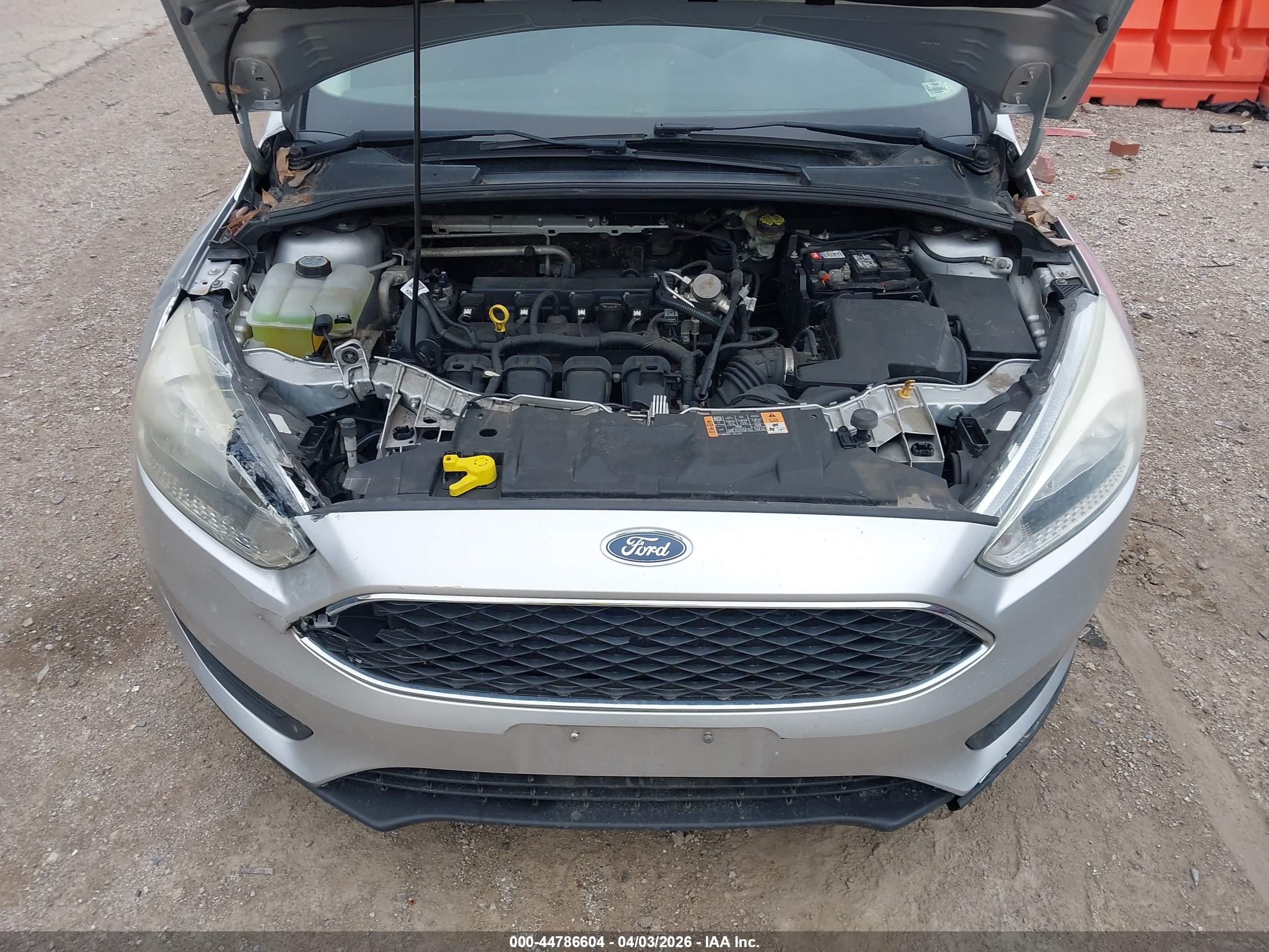 FORD FOCUS image 10