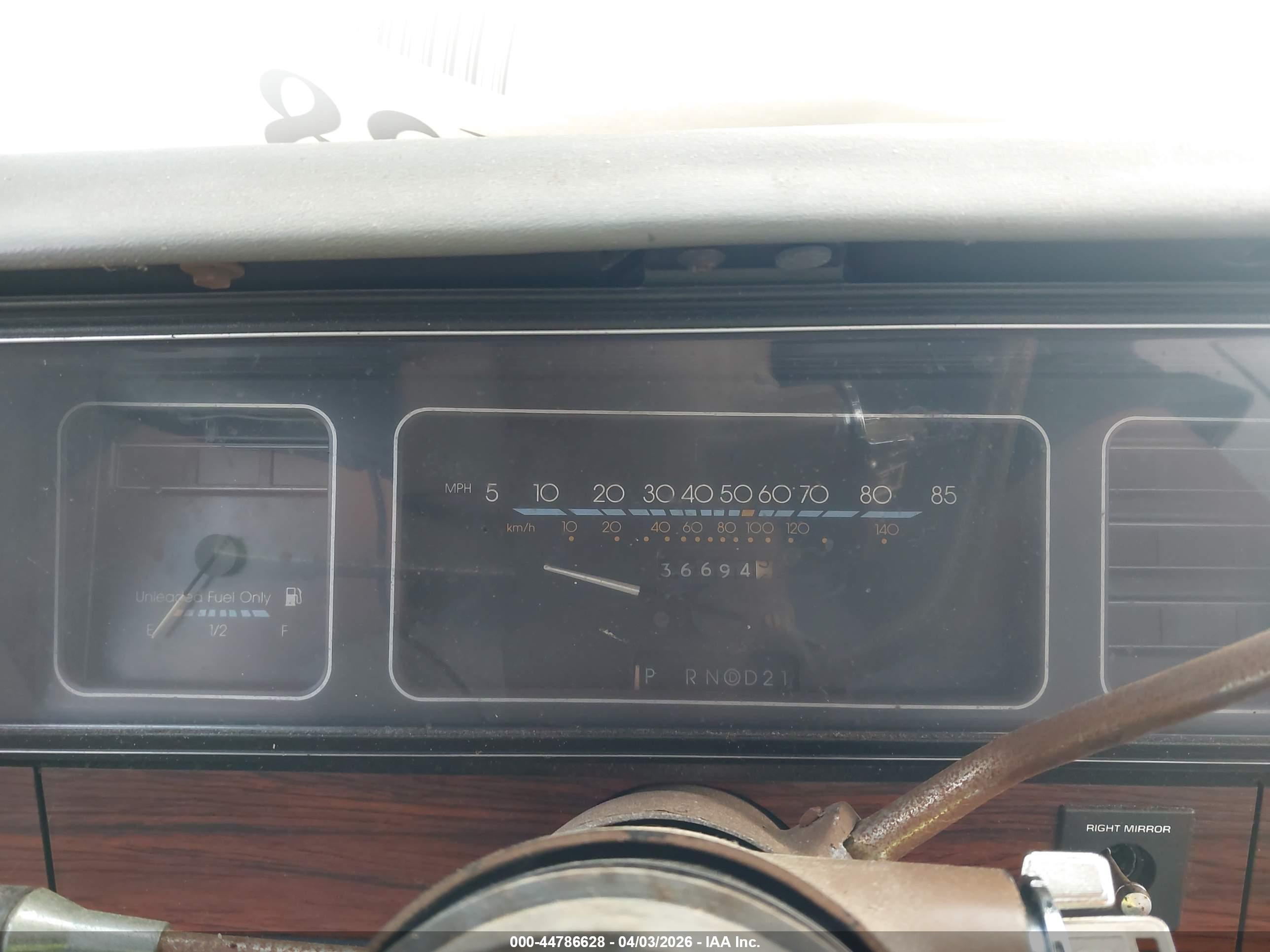 CHEVROLET CAPRICE image 7