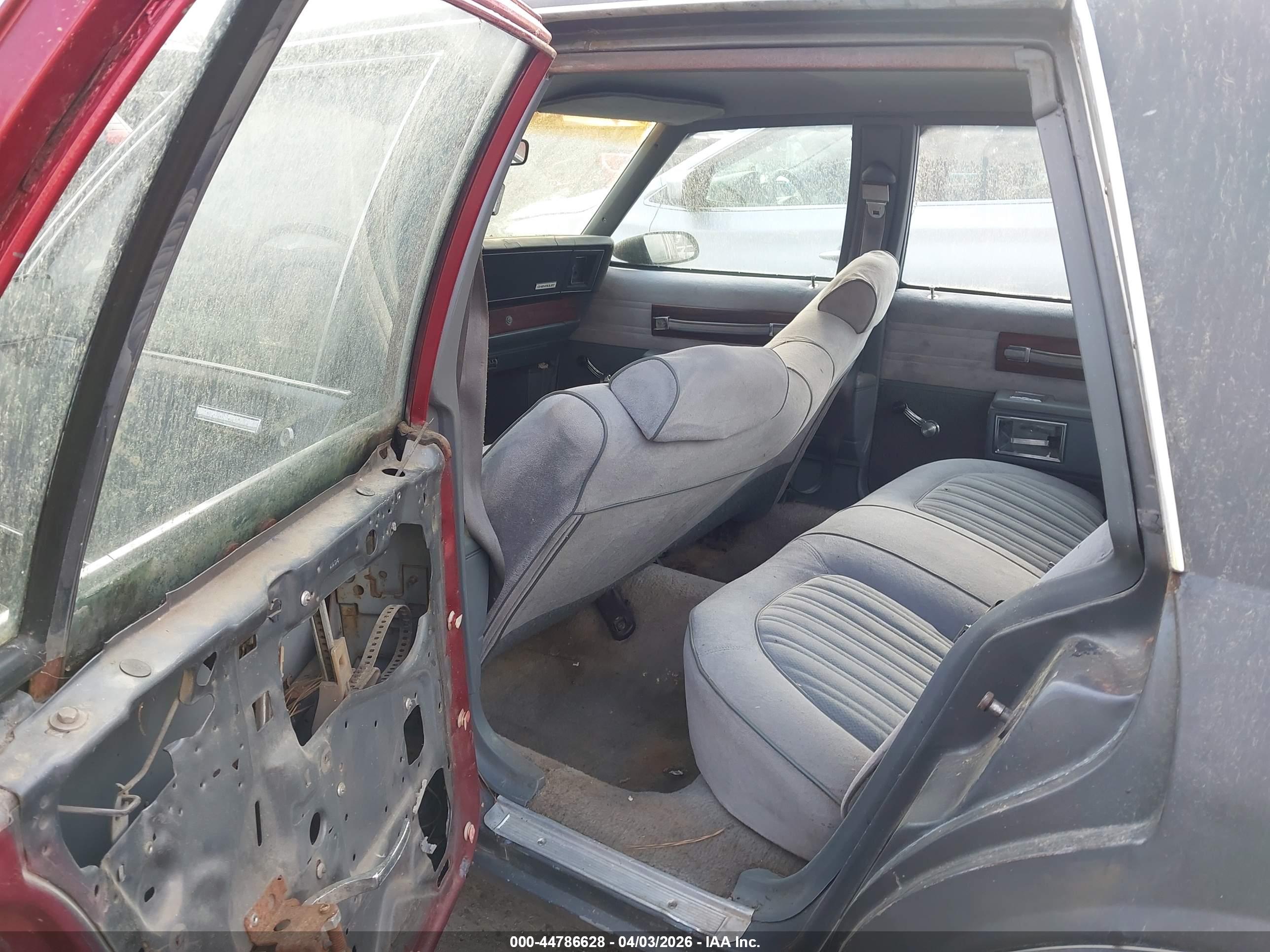 CHEVROLET CAPRICE image 8