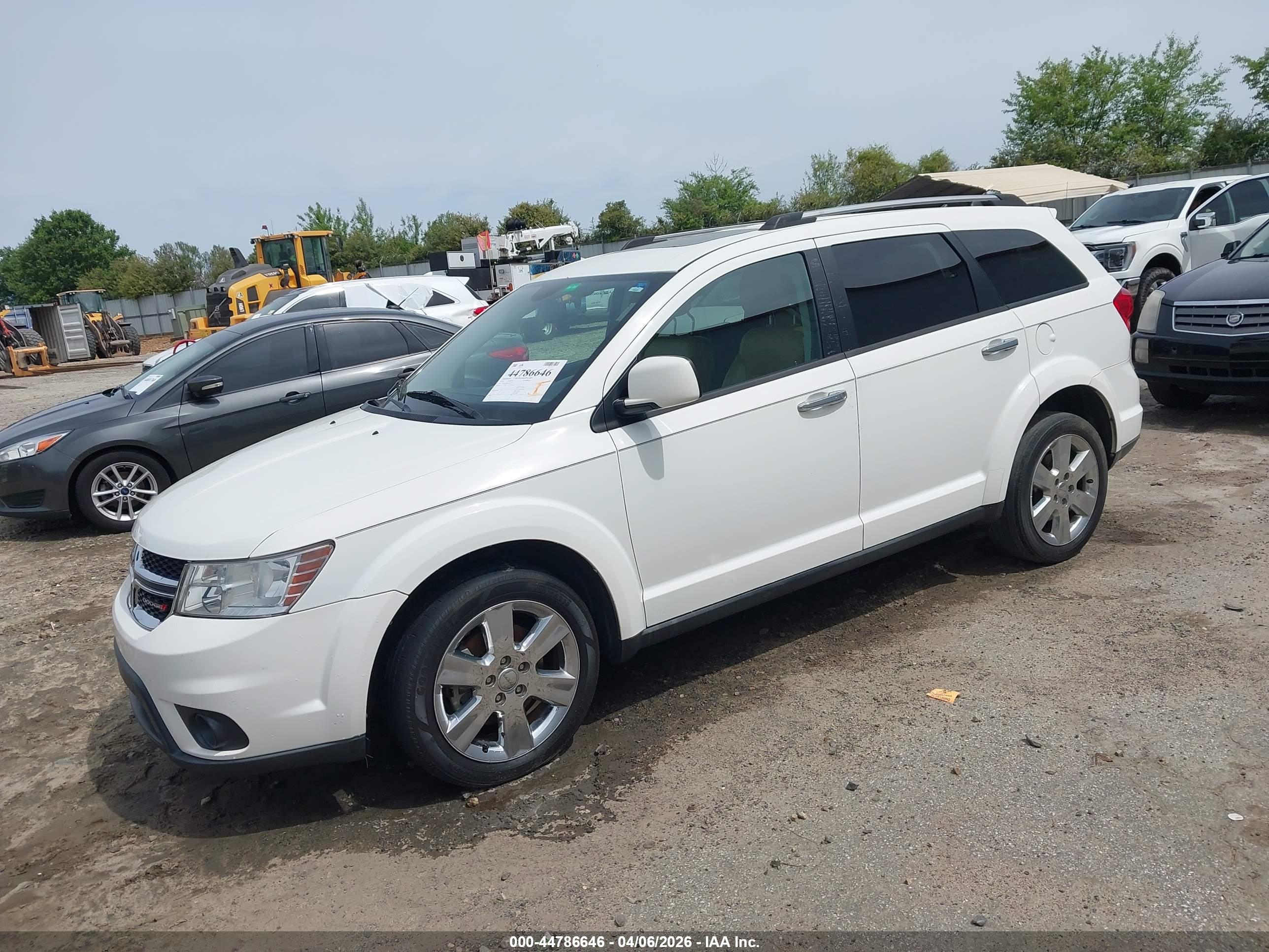 DODGE JOURNEY image 2