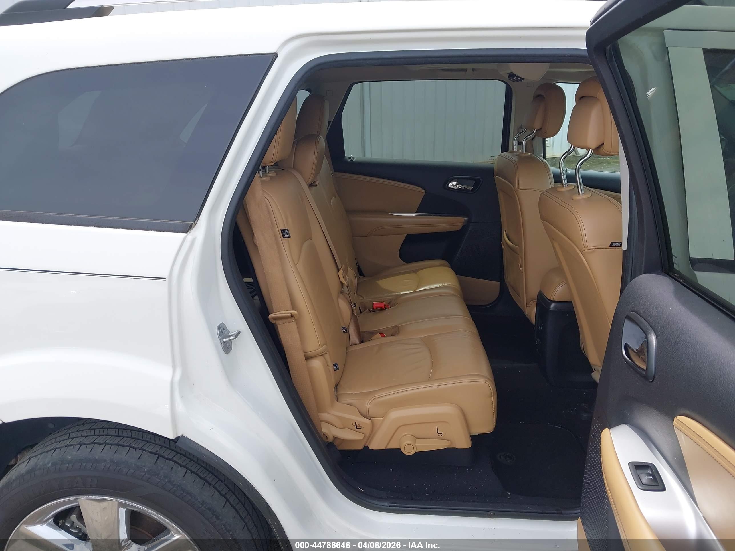 DODGE JOURNEY image 8