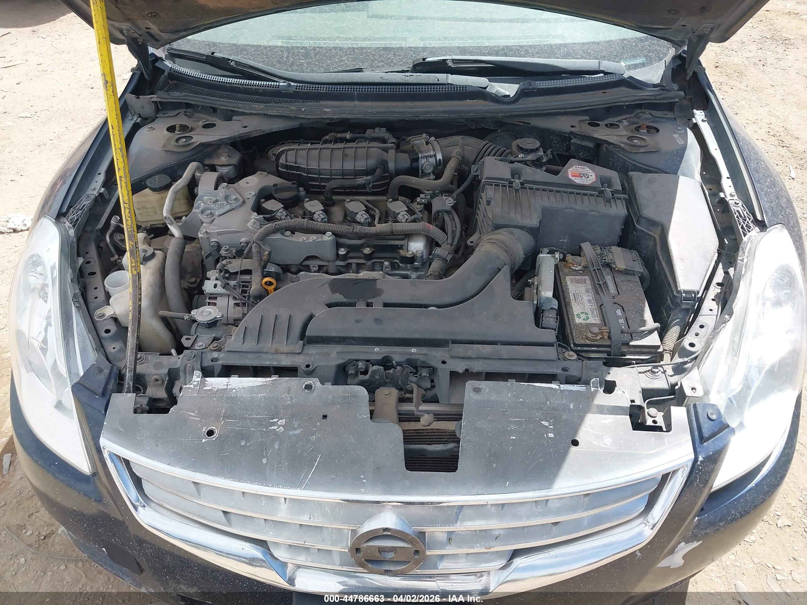 NISSAN ALTIMA image 10