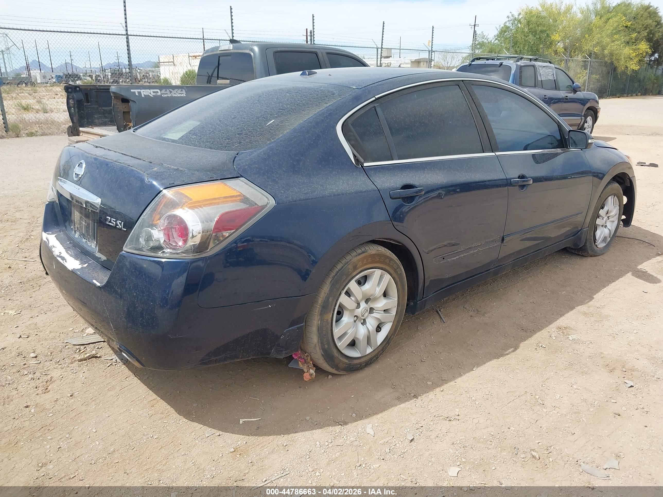 NISSAN ALTIMA image 4